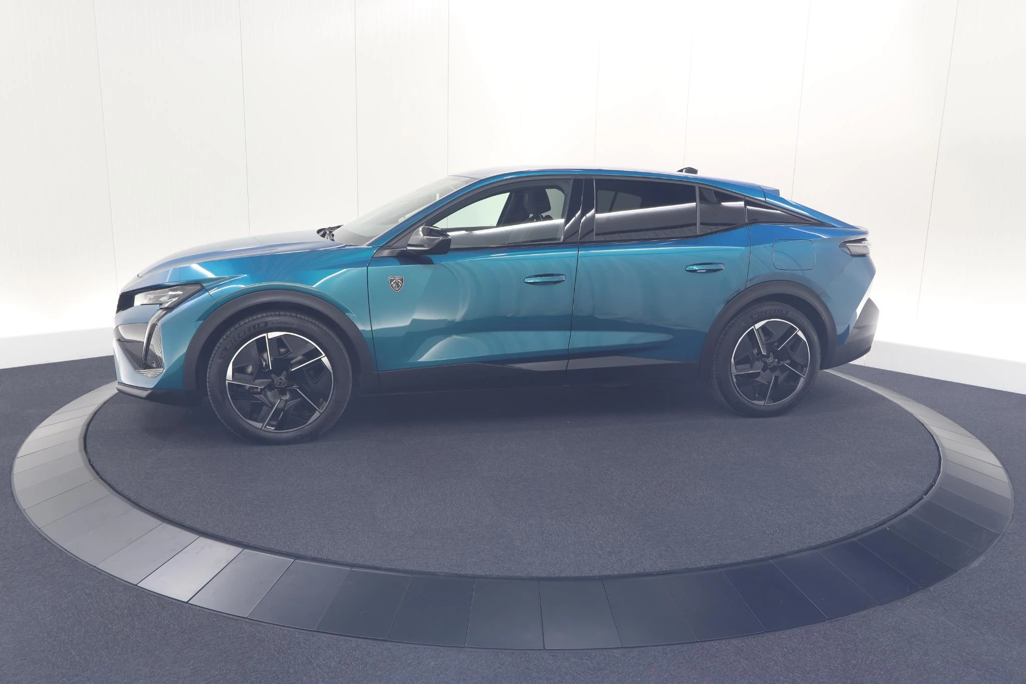 Hoofdafbeelding Peugeot 408