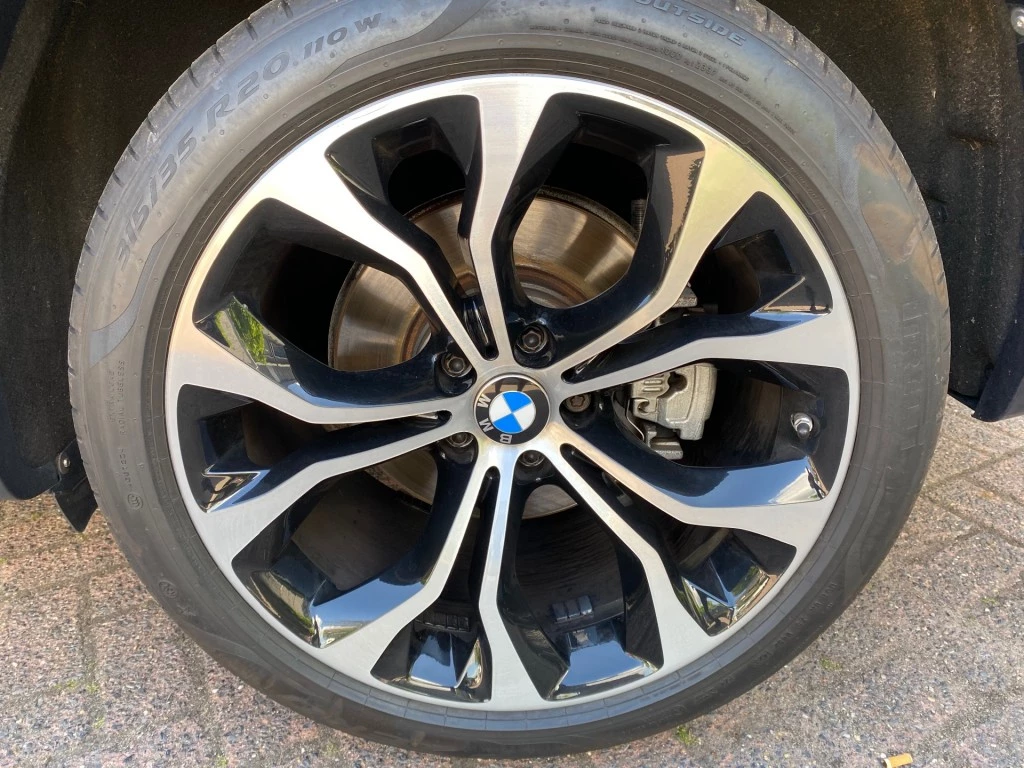 Hoofdafbeelding BMW X5