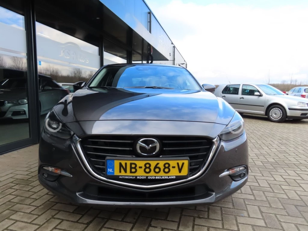 Hoofdafbeelding Mazda 3