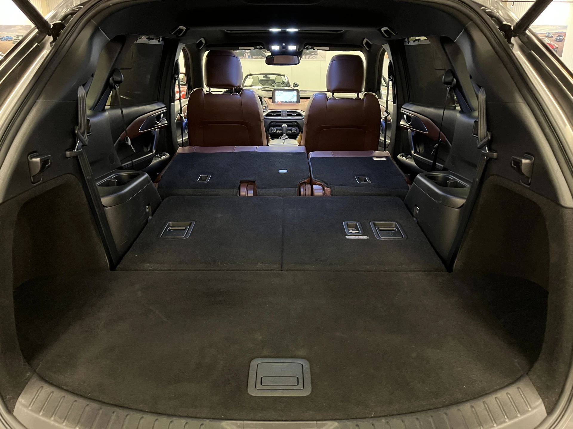 Hoofdafbeelding Mazda CX-9