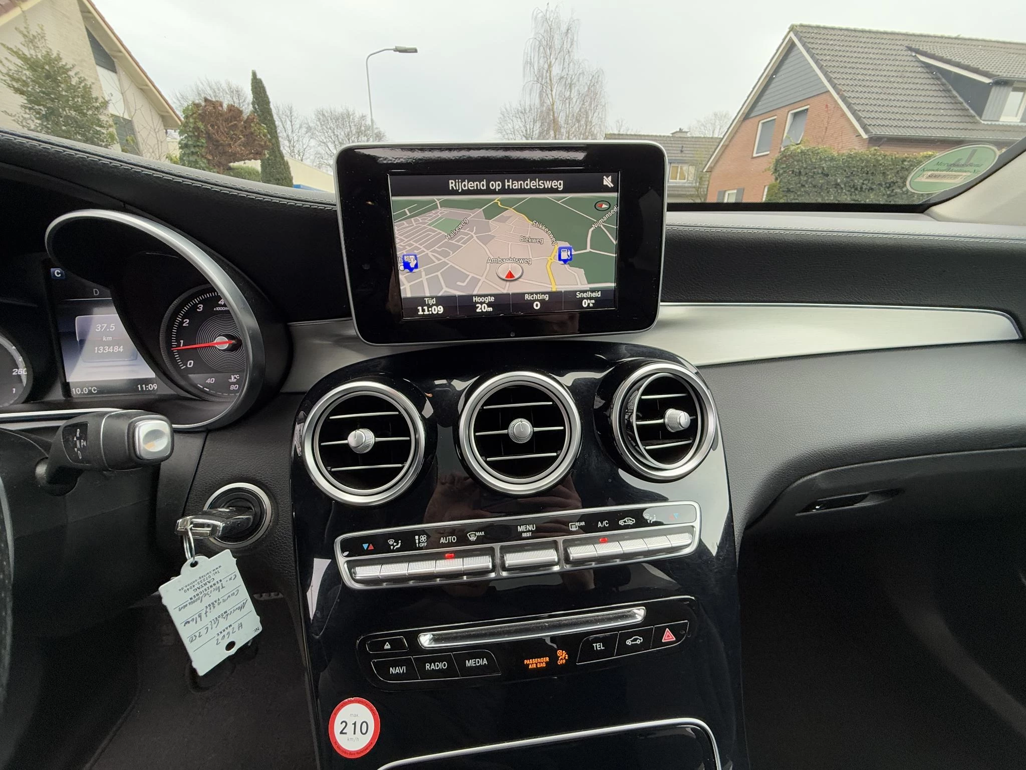 Hoofdafbeelding Mercedes-Benz GLC