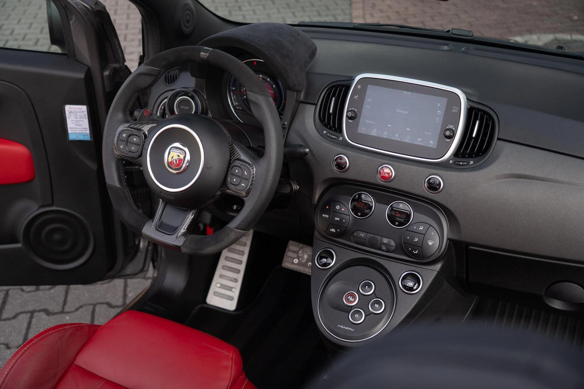 Hoofdafbeelding Fiat 500C