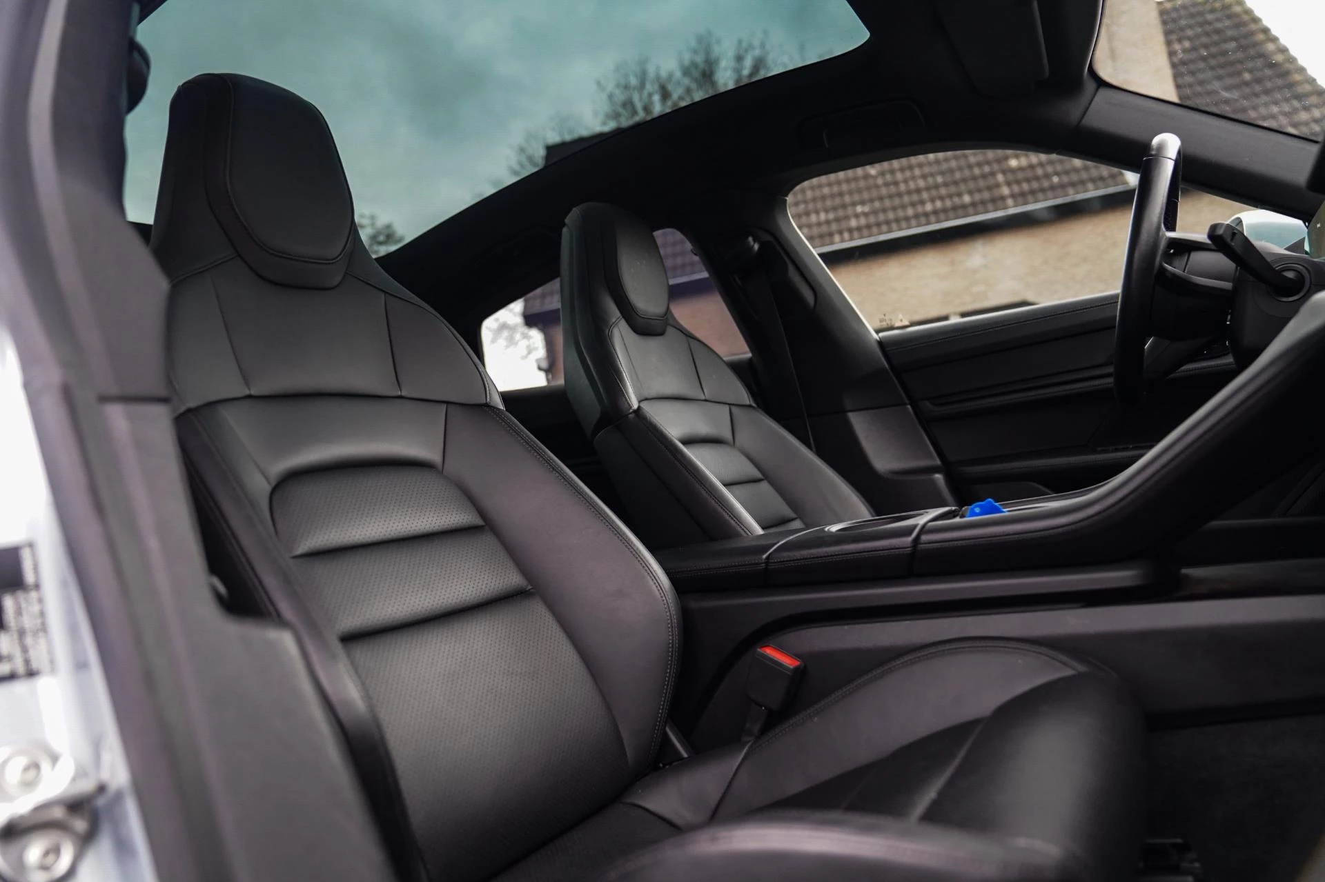 Hoofdafbeelding Porsche Taycan