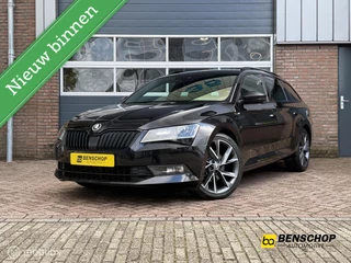 Skoda Superb Combi 1.8 TSI Sportline Kuipstoelen Navi Carplay Memory Alcantara