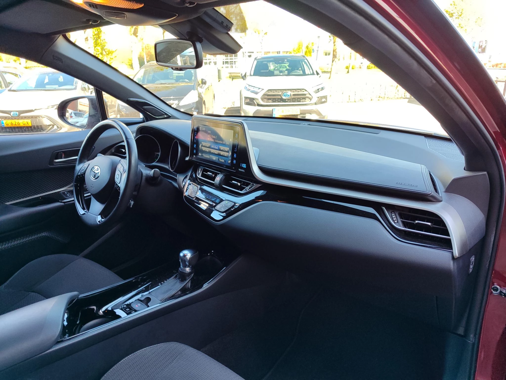 Hoofdafbeelding Toyota C-HR