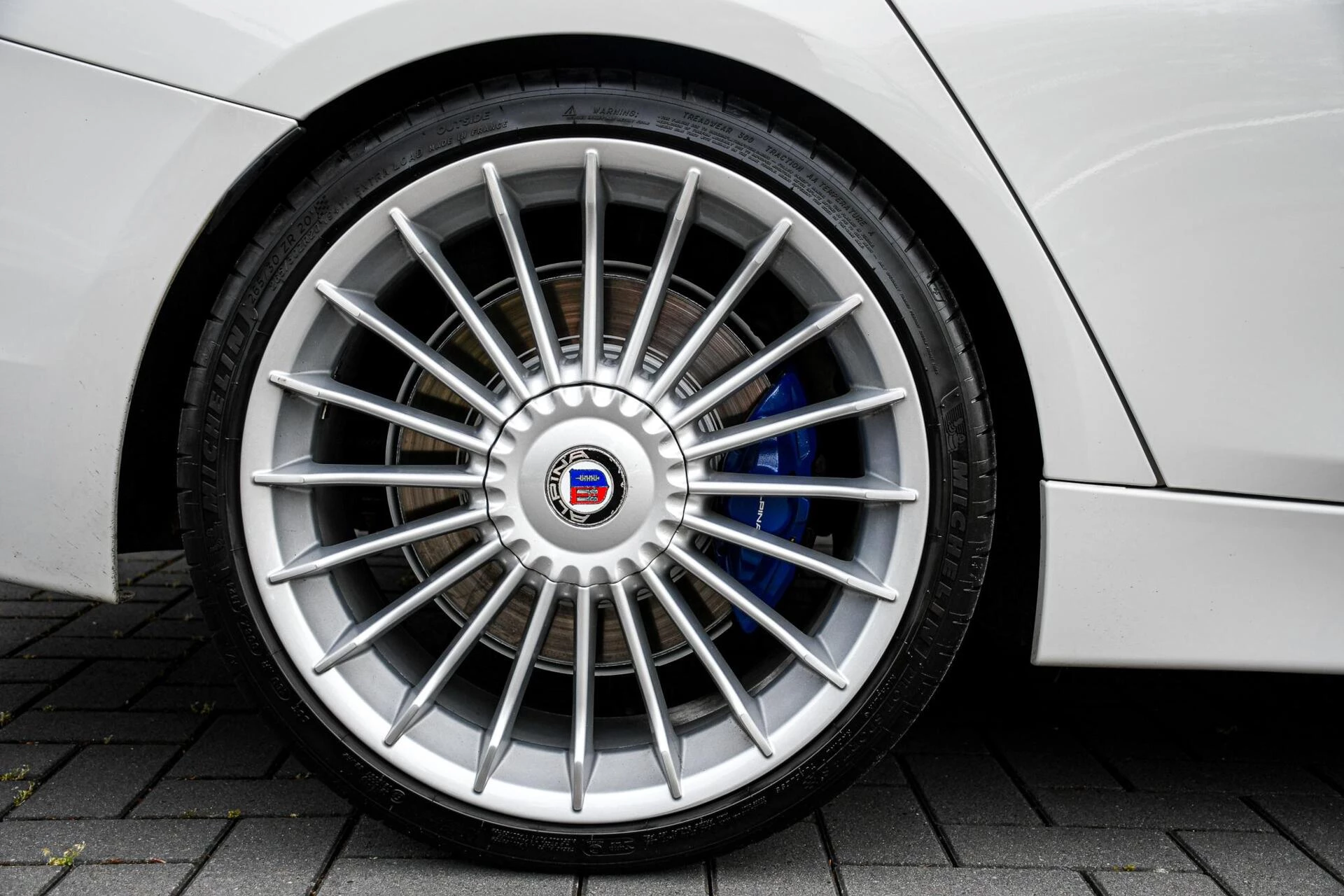 Hoofdafbeelding Alpina B3