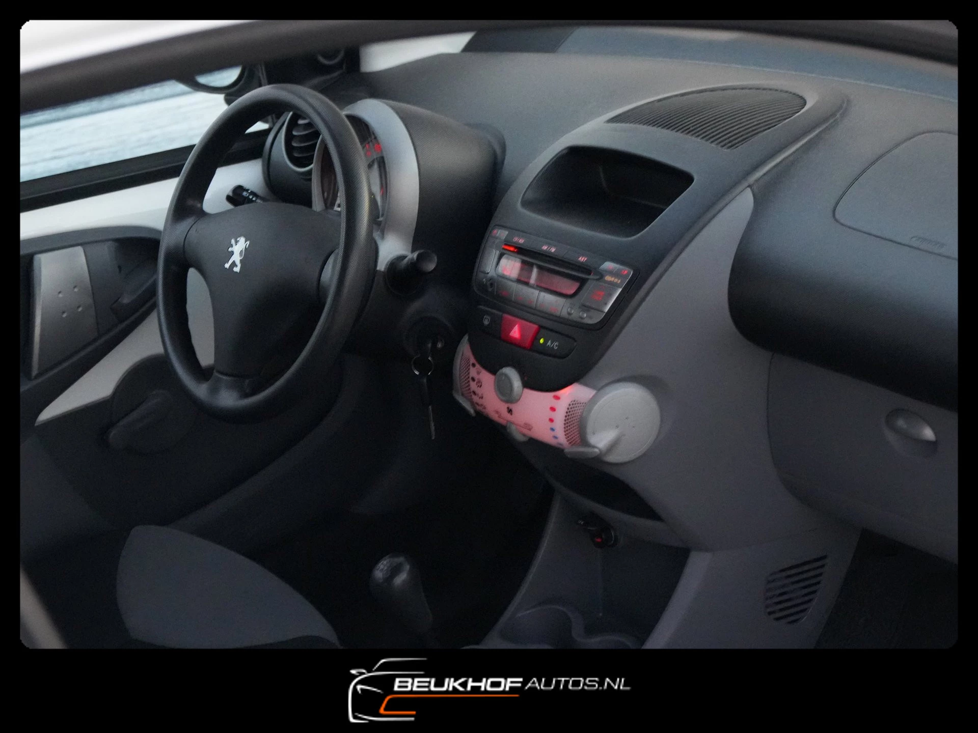 Hoofdafbeelding Peugeot 107