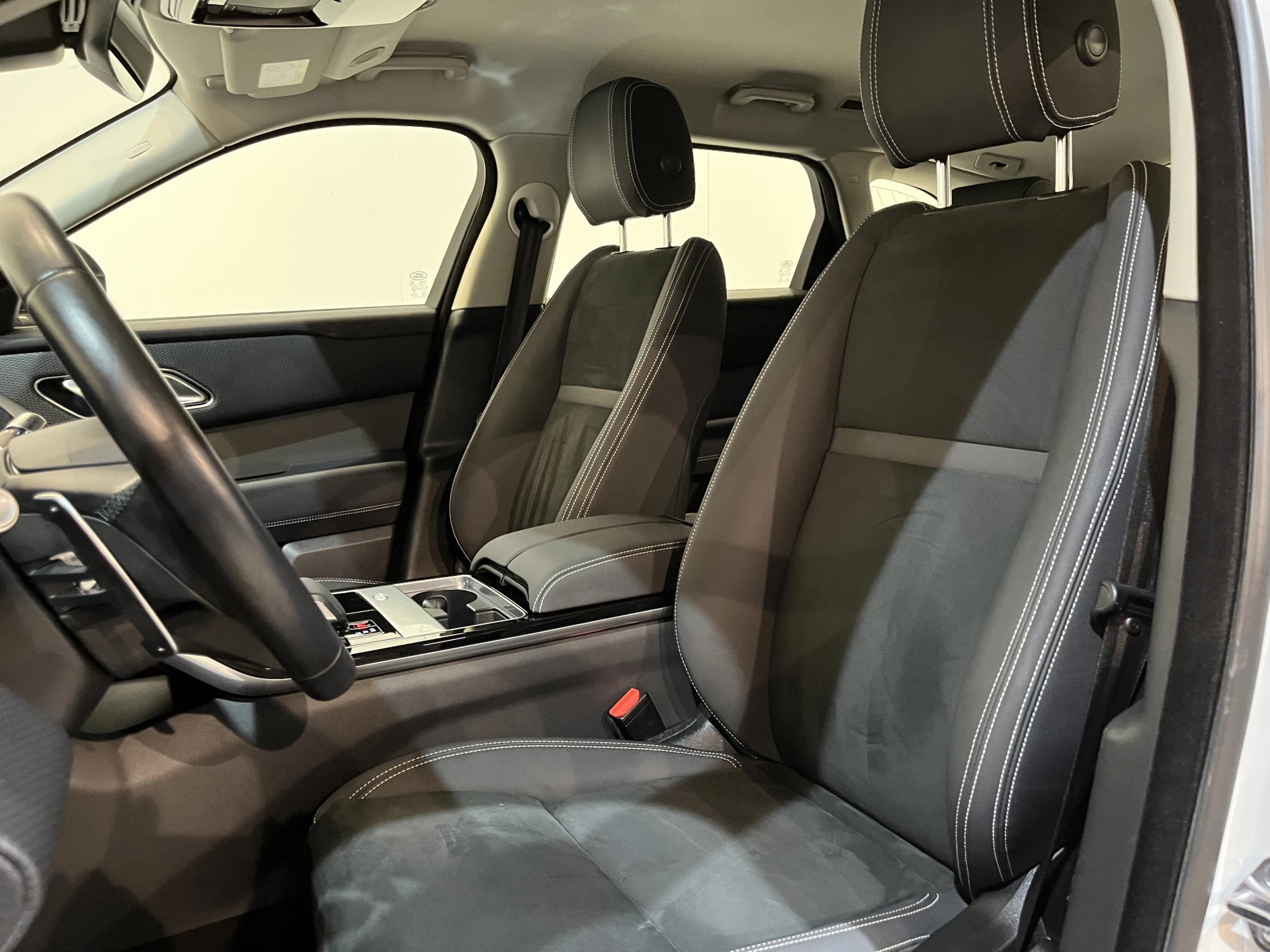 Hoofdafbeelding Land Rover Range Rover Velar