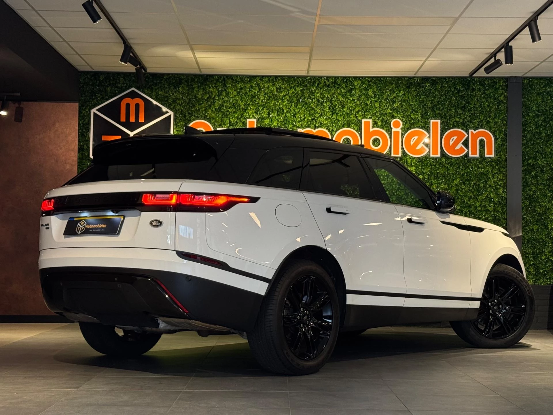 Hoofdafbeelding Land Rover Range Rover Velar