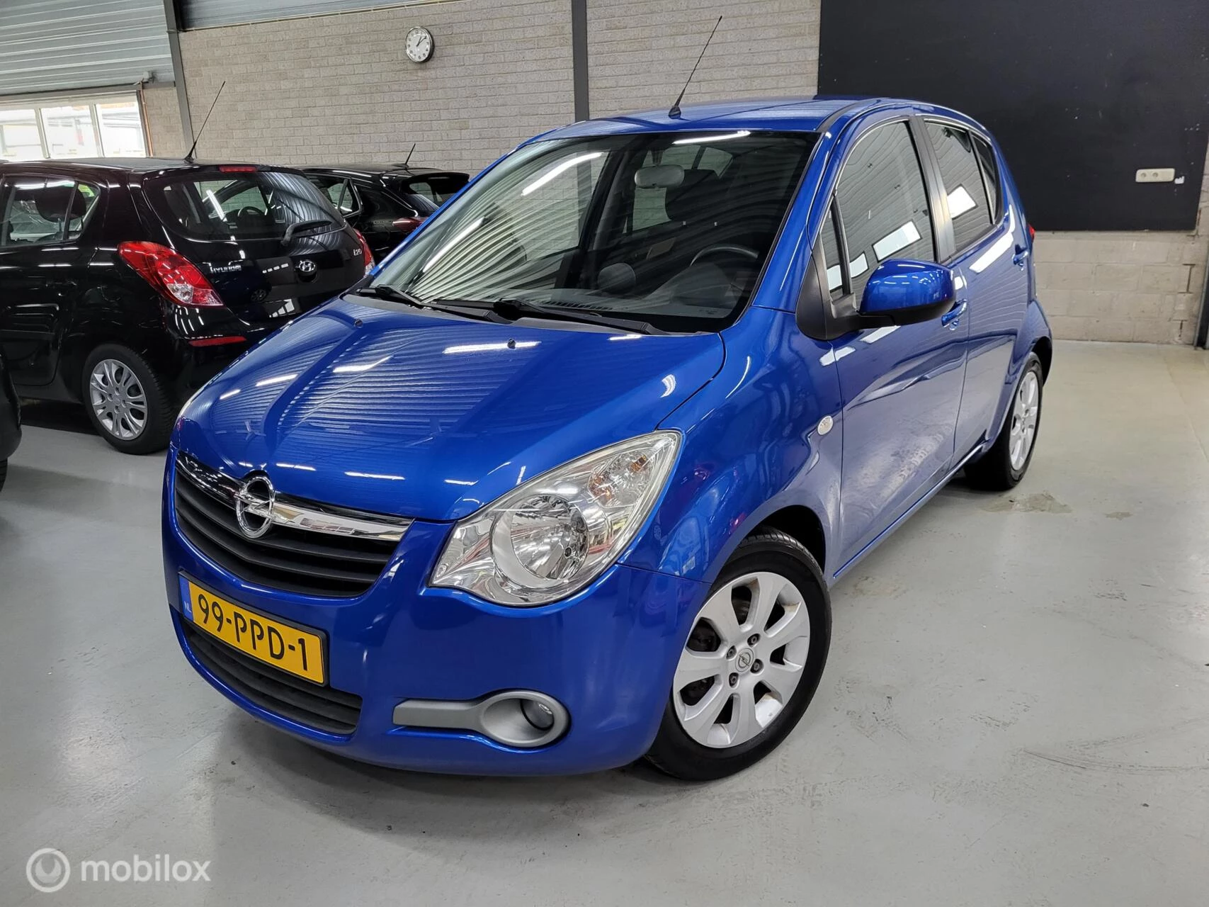 Hoofdafbeelding Opel Agila