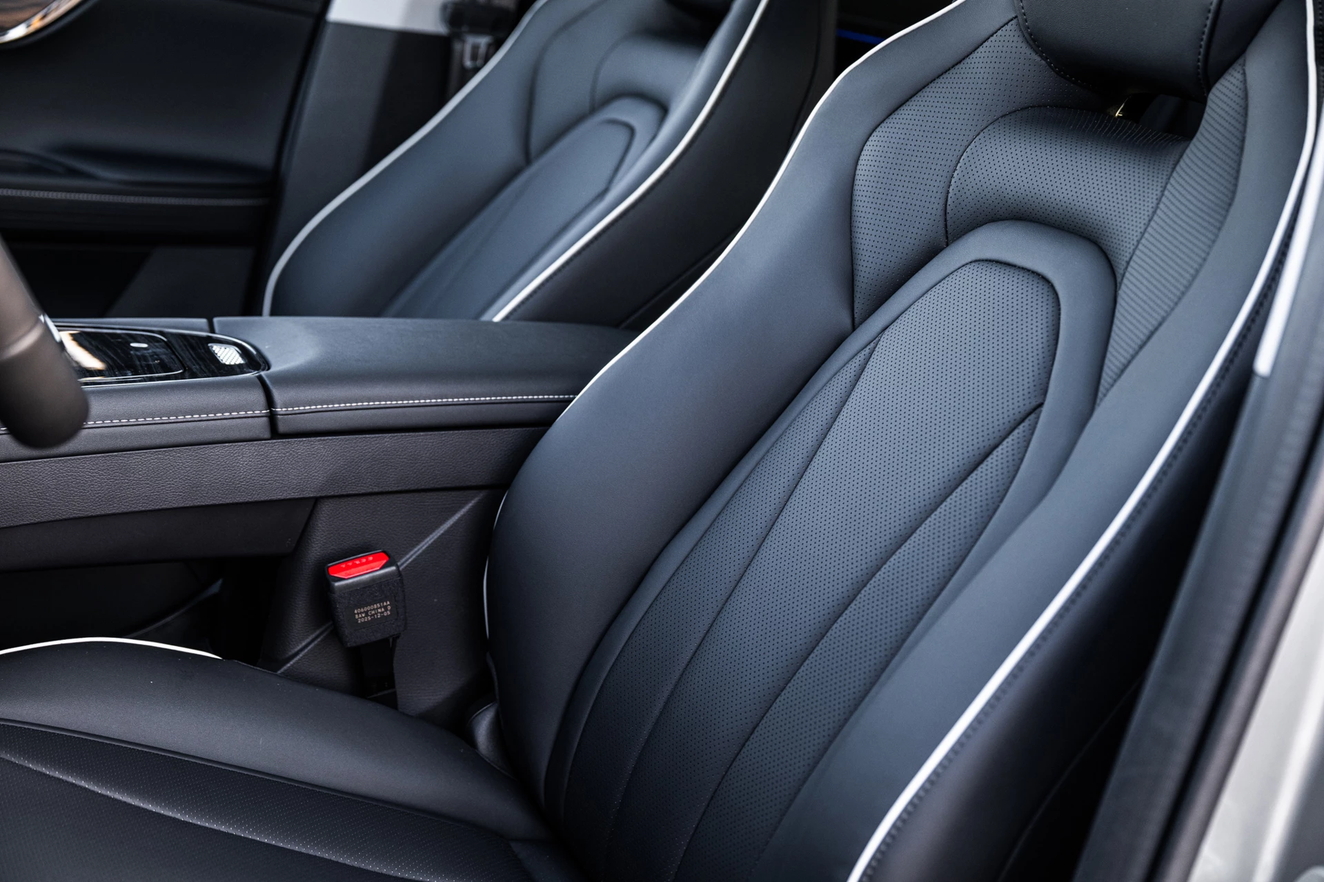 Hoofdafbeelding Omoda 5 SHS