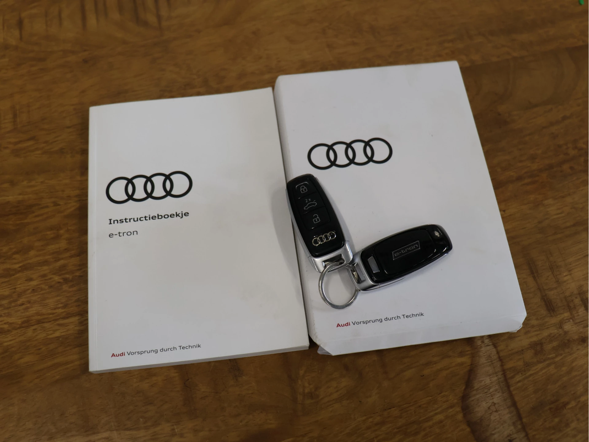 Hoofdafbeelding Audi e-tron