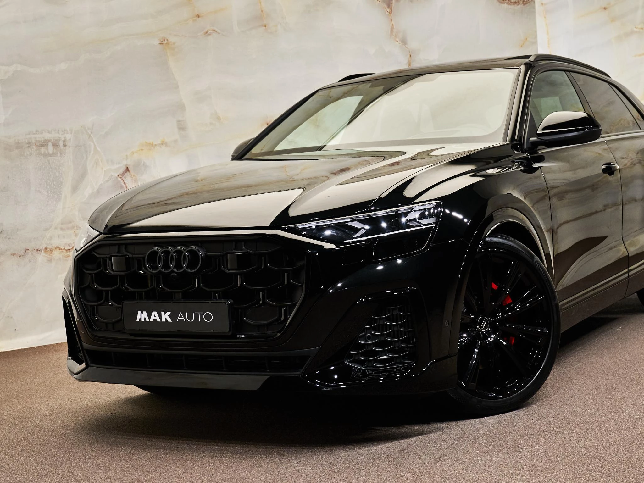 Hoofdafbeelding Audi Q8