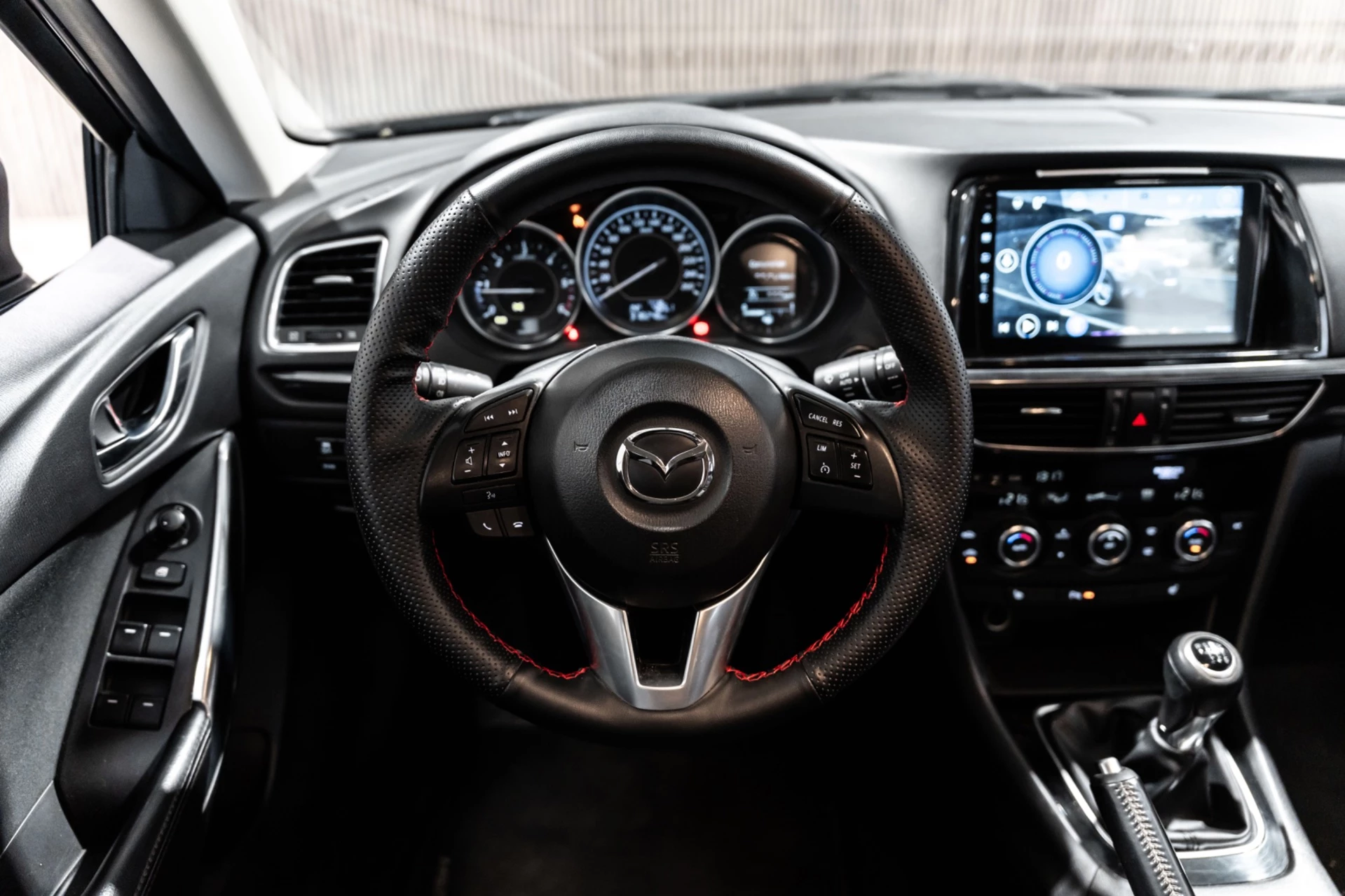 Hoofdafbeelding Mazda 6