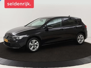 Volkswagen Golf 1.0 TSI Life | Stoel & stuurverwarming | Carplay |  Adaptive cruise | Navigatie | Sfeerverlichting | Full LED | Parkeerhulp | Getint glas