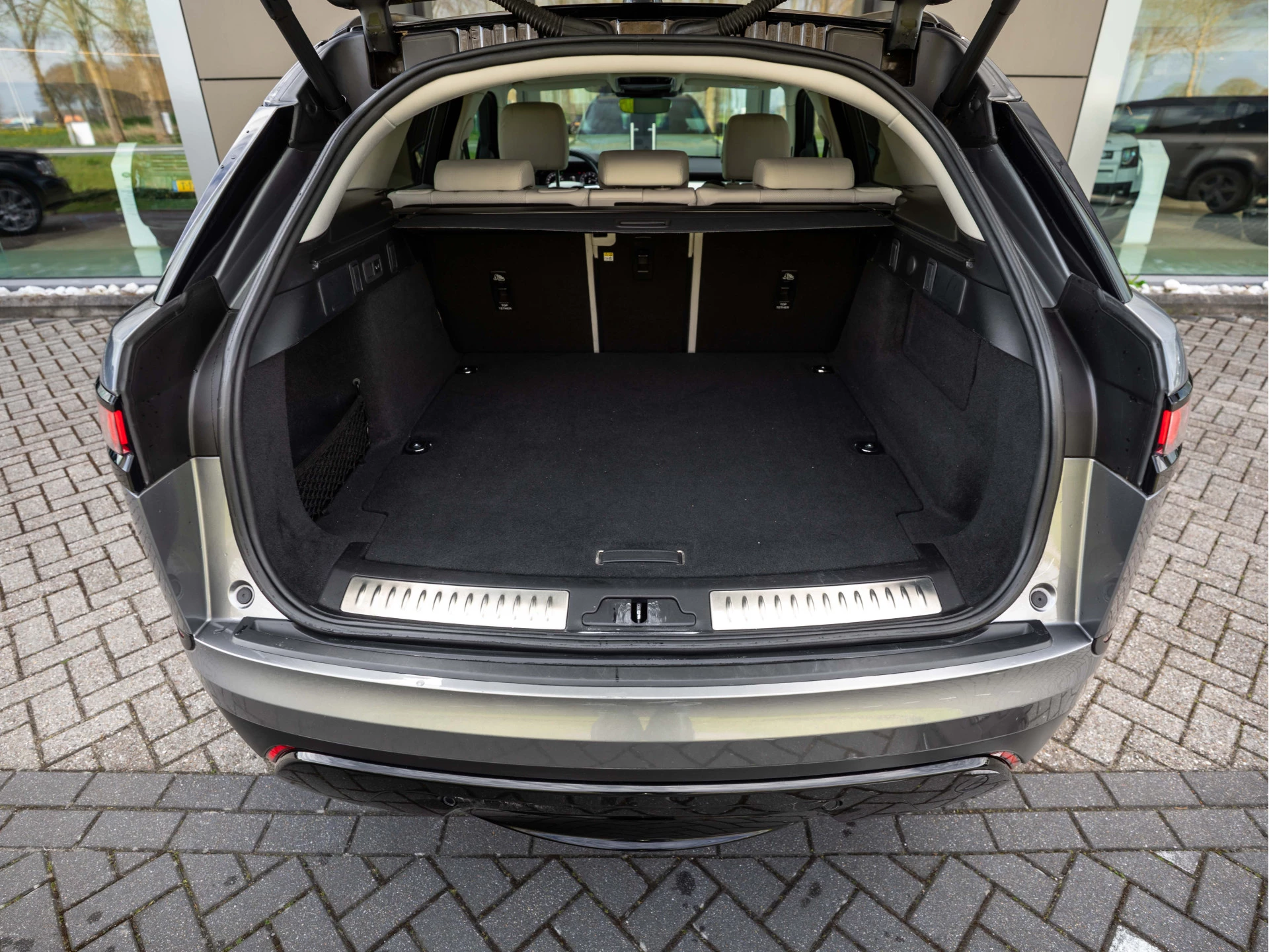 Hoofdafbeelding Land Rover Range Rover Velar