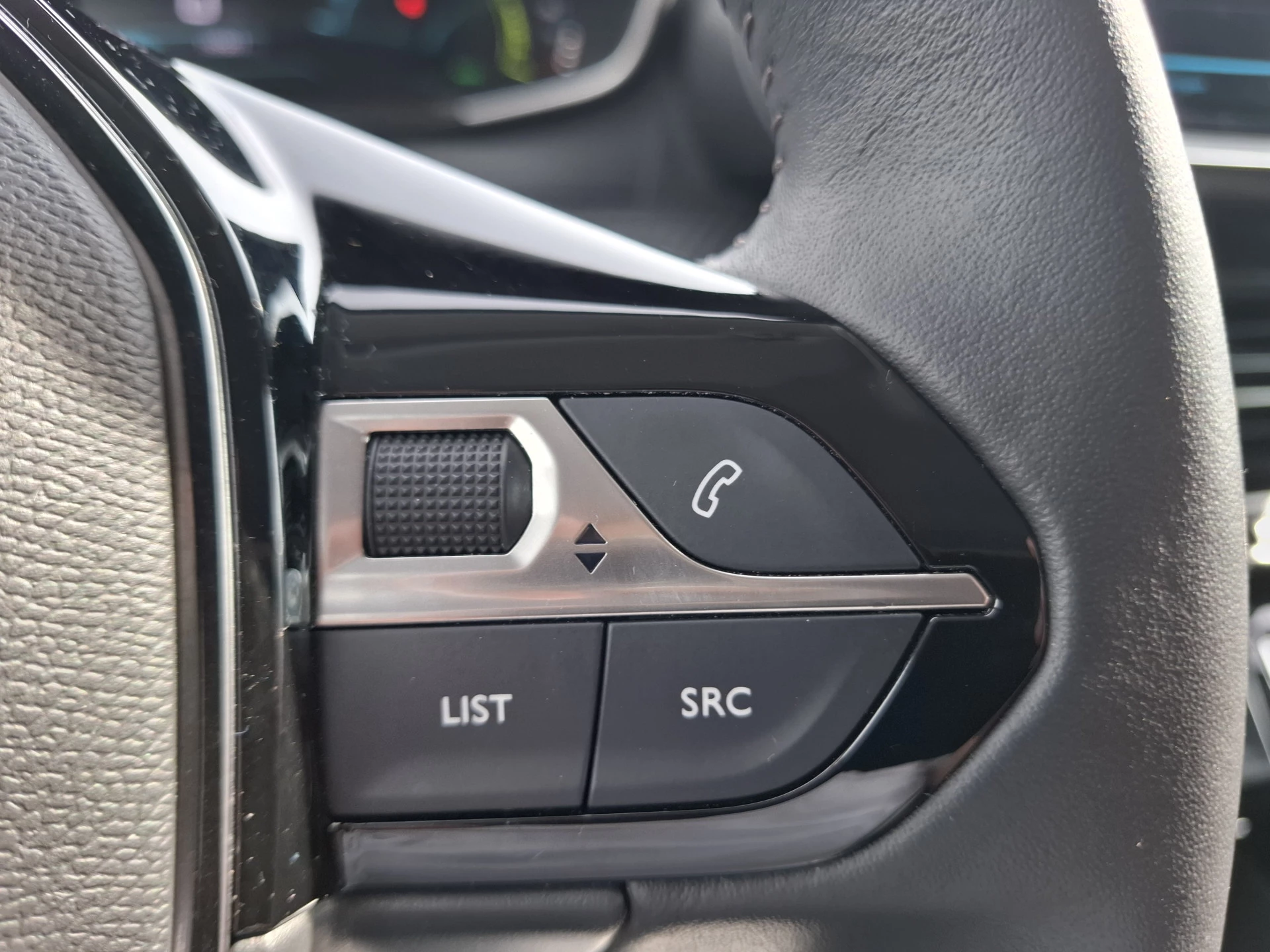 Hoofdafbeelding Peugeot e-208