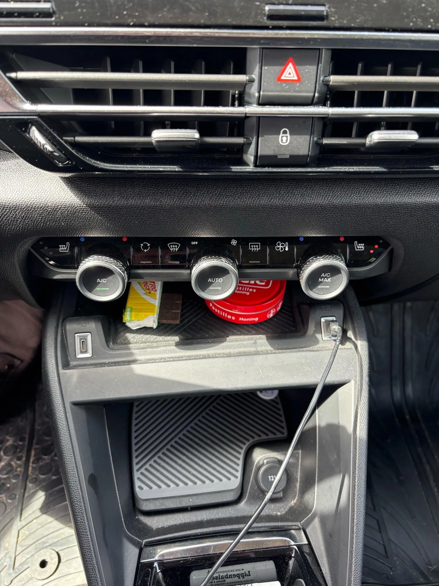 Hoofdafbeelding Citroën ë-C4