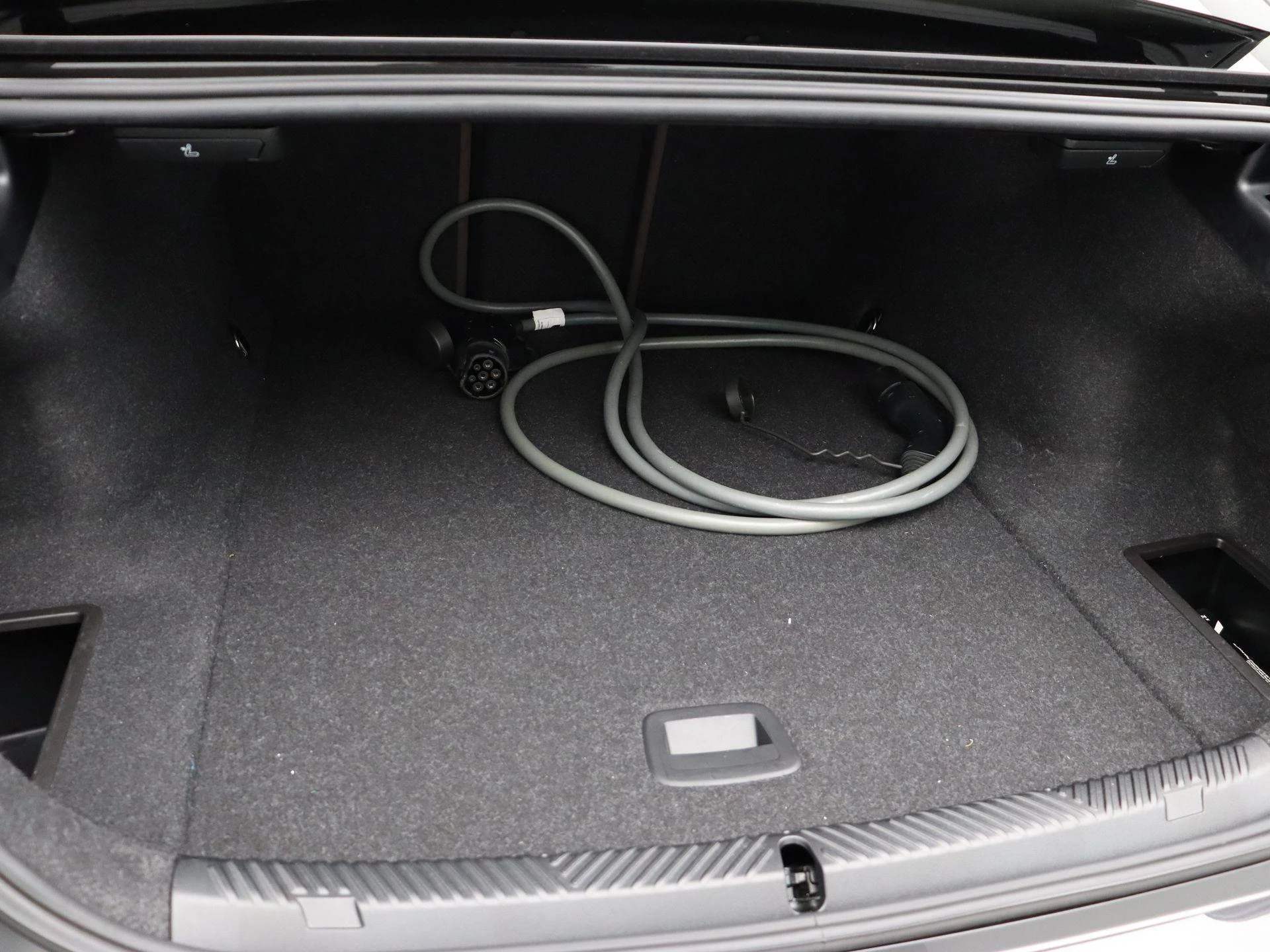 Hoofdafbeelding BMW i5