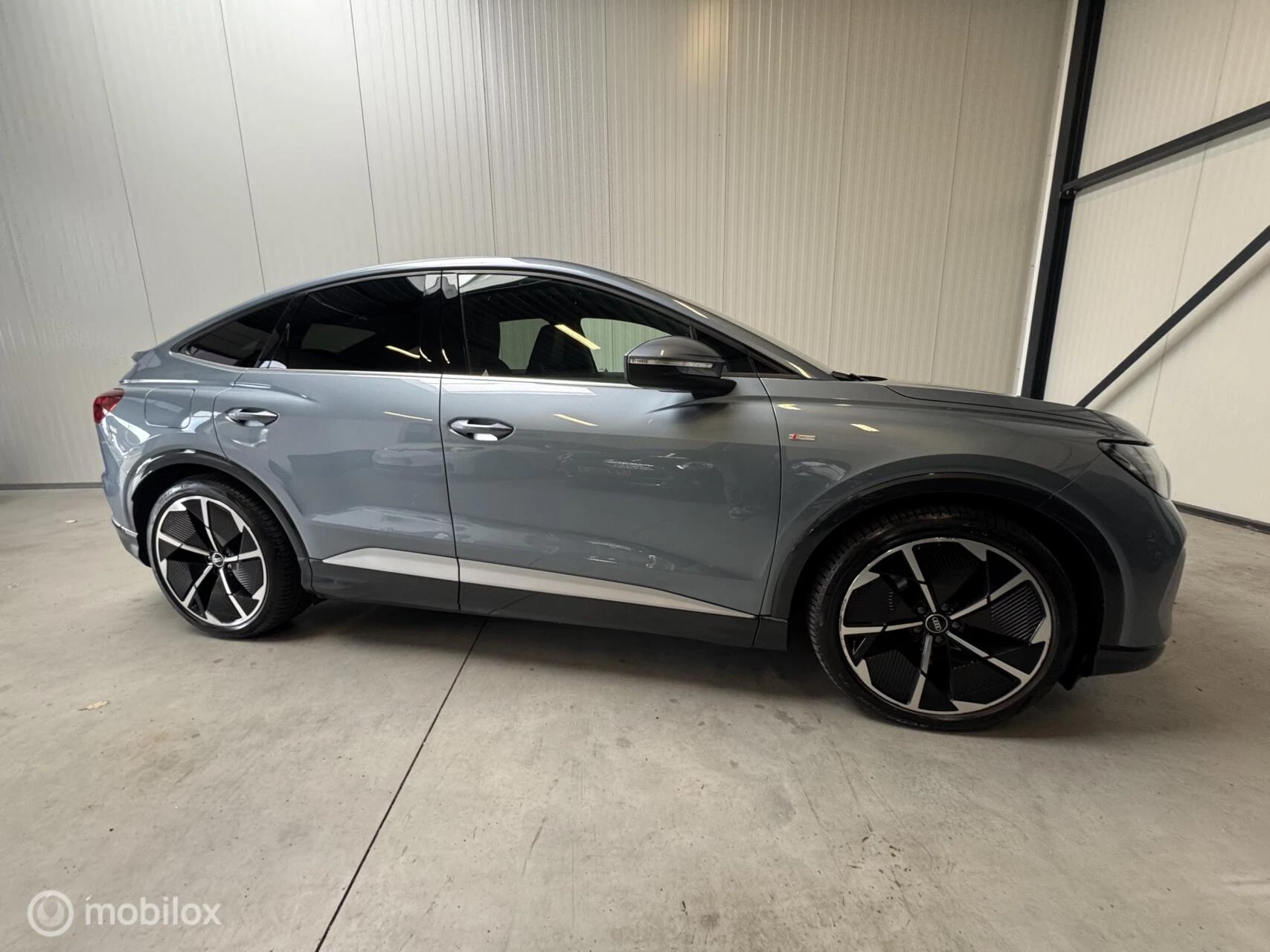 Hoofdafbeelding Audi Q4 Sportback e-tron