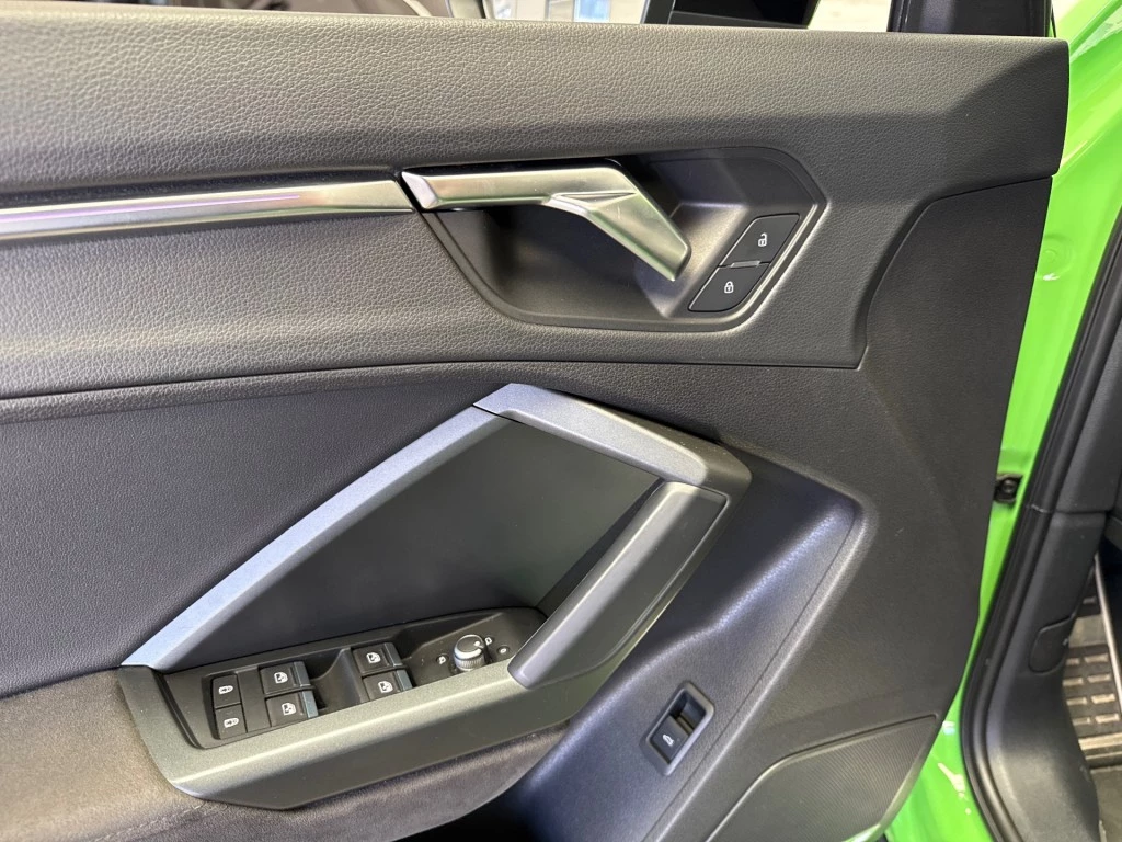 Hoofdafbeelding Audi RSQ3