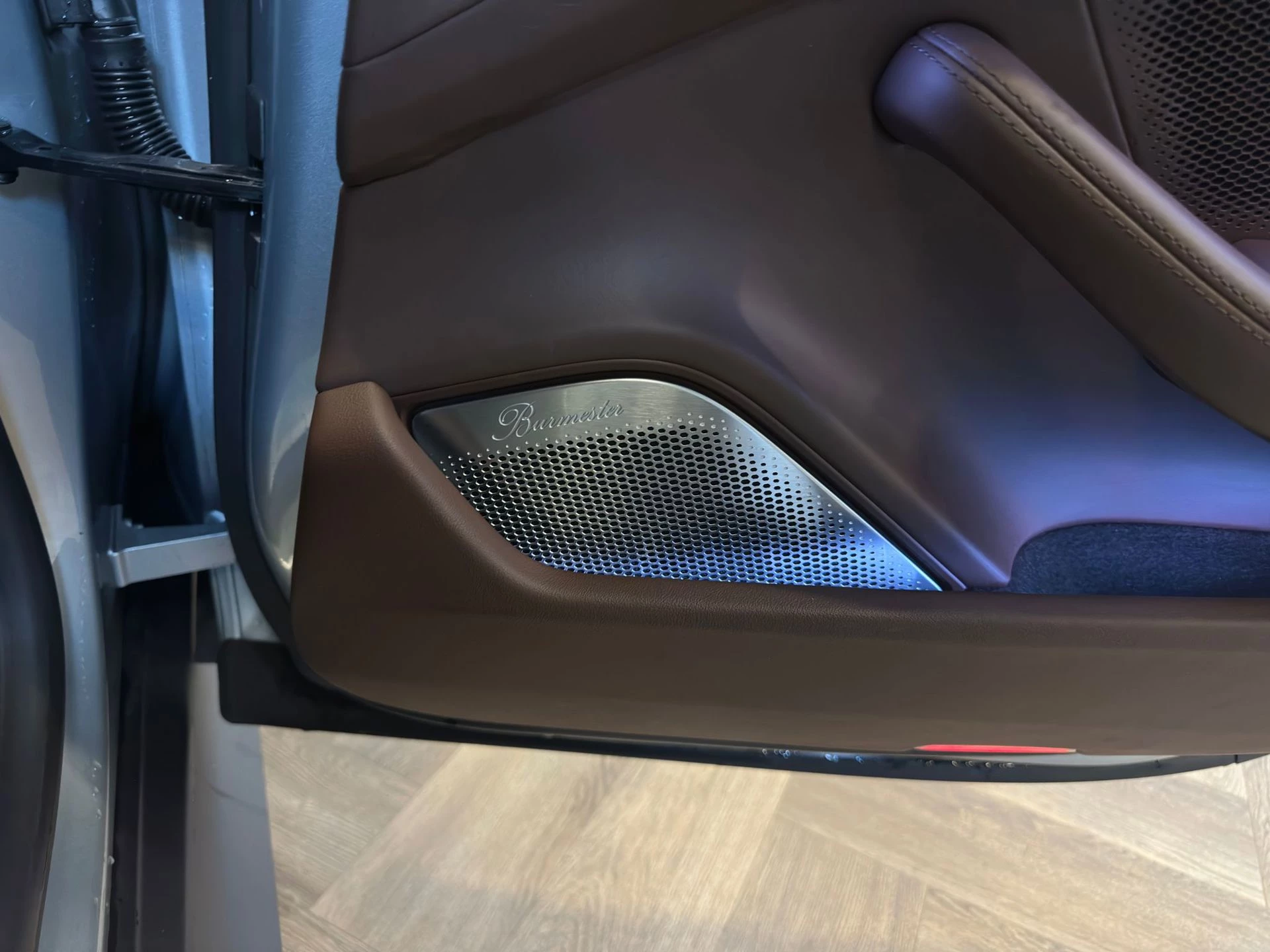 Hoofdafbeelding Porsche Taycan