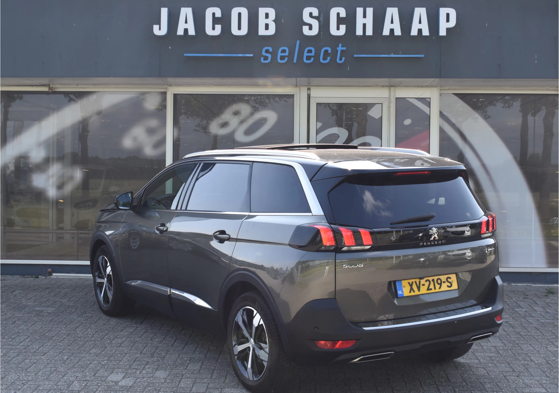 Hoofdafbeelding Peugeot 5008