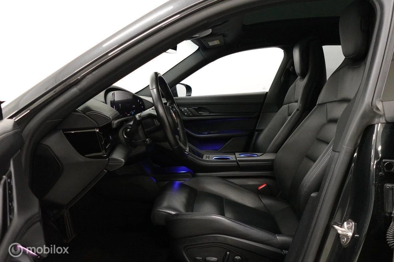 Hoofdafbeelding Porsche Taycan