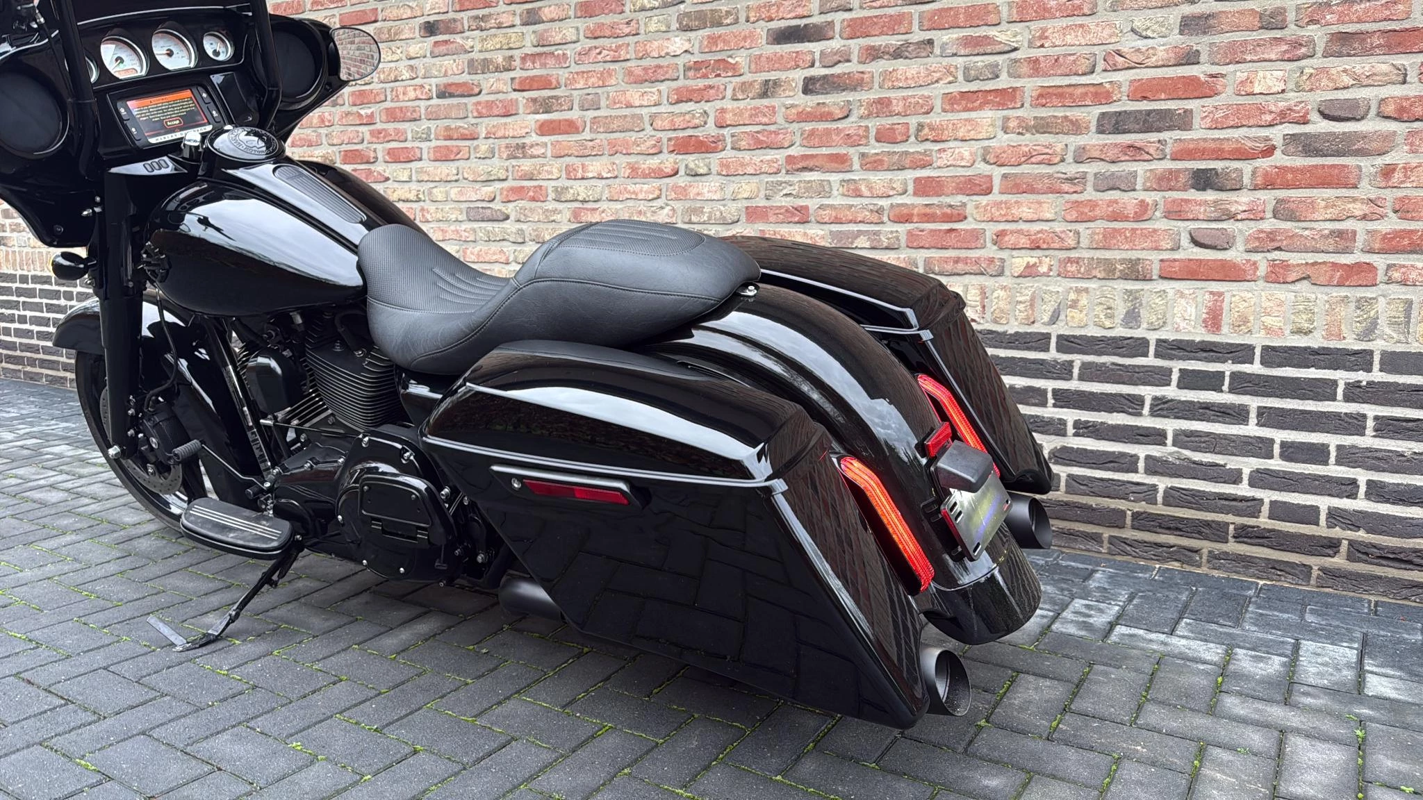 Hoofdafbeelding Harley-Davidson 103 FLHX