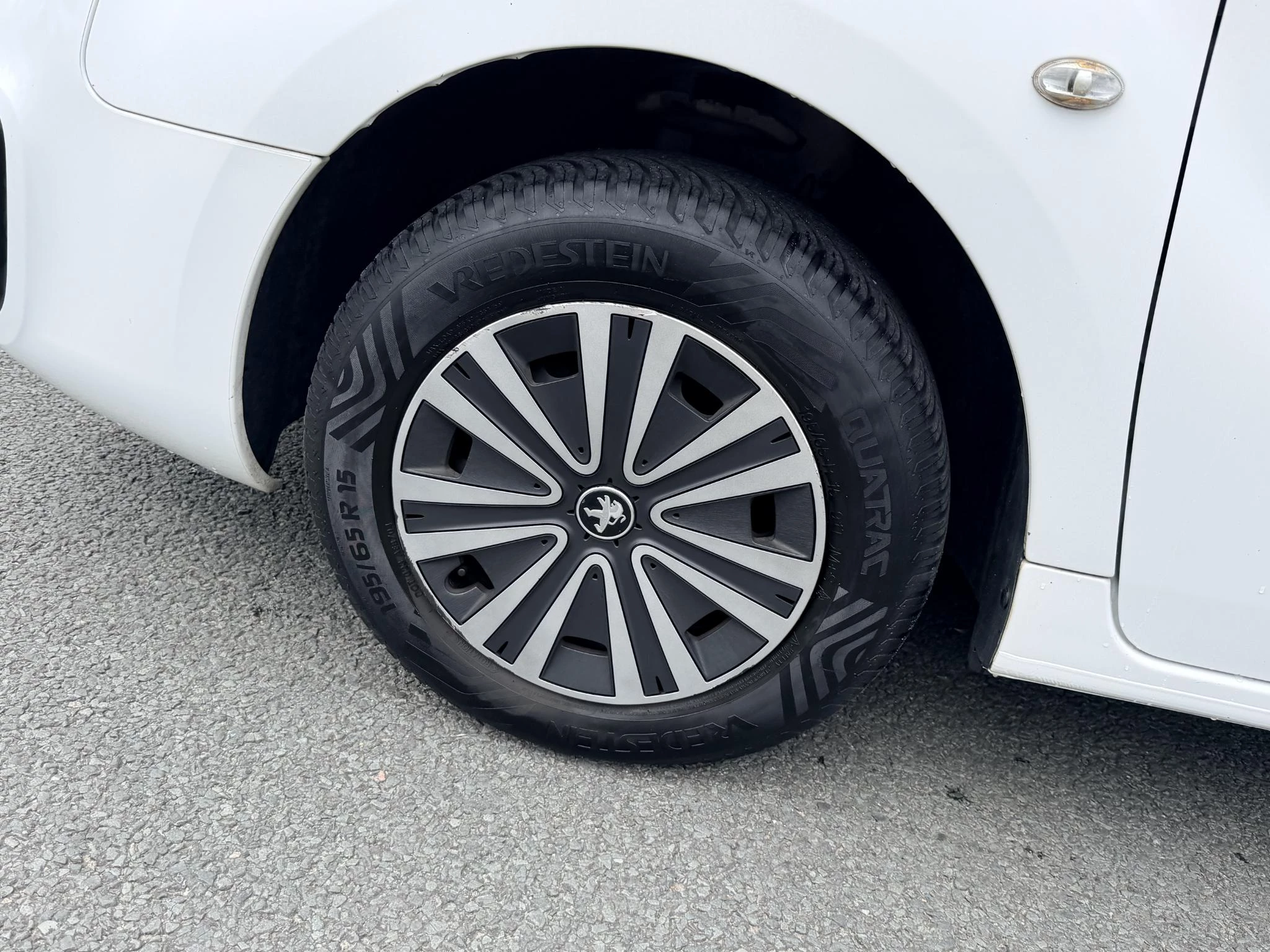 Hoofdafbeelding Peugeot Partner