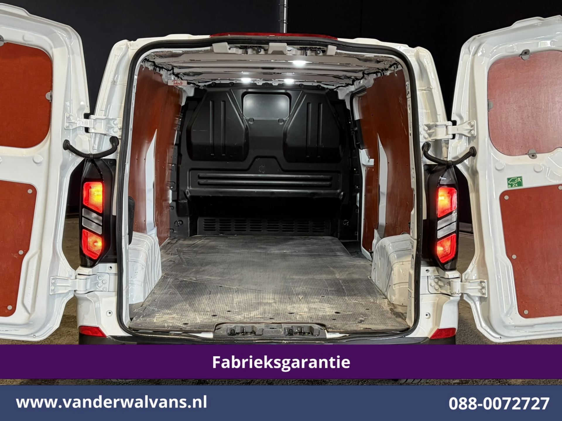 Hoofdafbeelding Ford Transit Custom