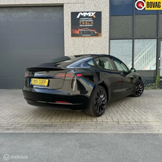 Hoofdafbeelding Tesla Model 3 Model 3 Performance XTREME ACHTERLICHT CUSTOM STUURWIEL