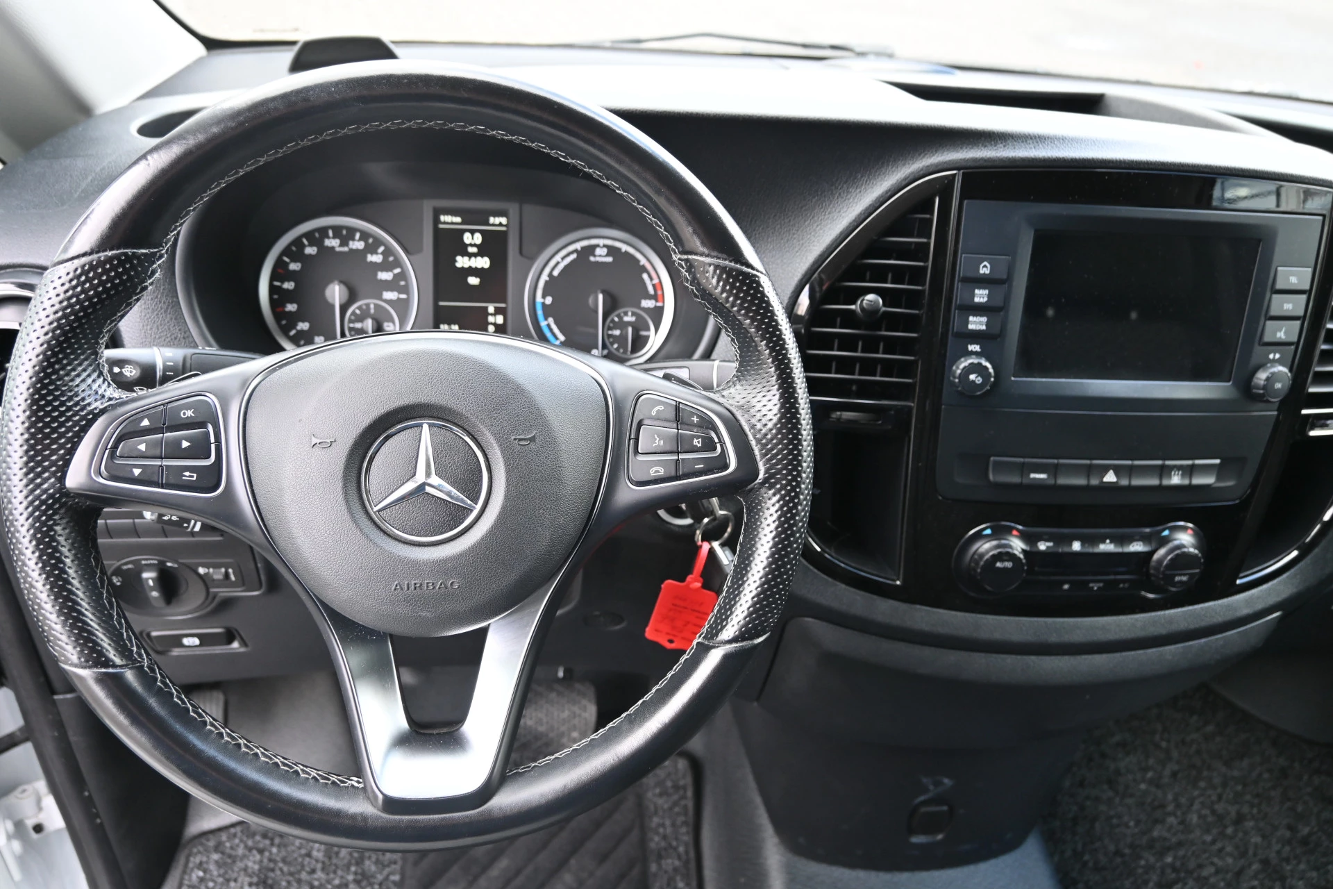 Hoofdafbeelding Mercedes-Benz eVito