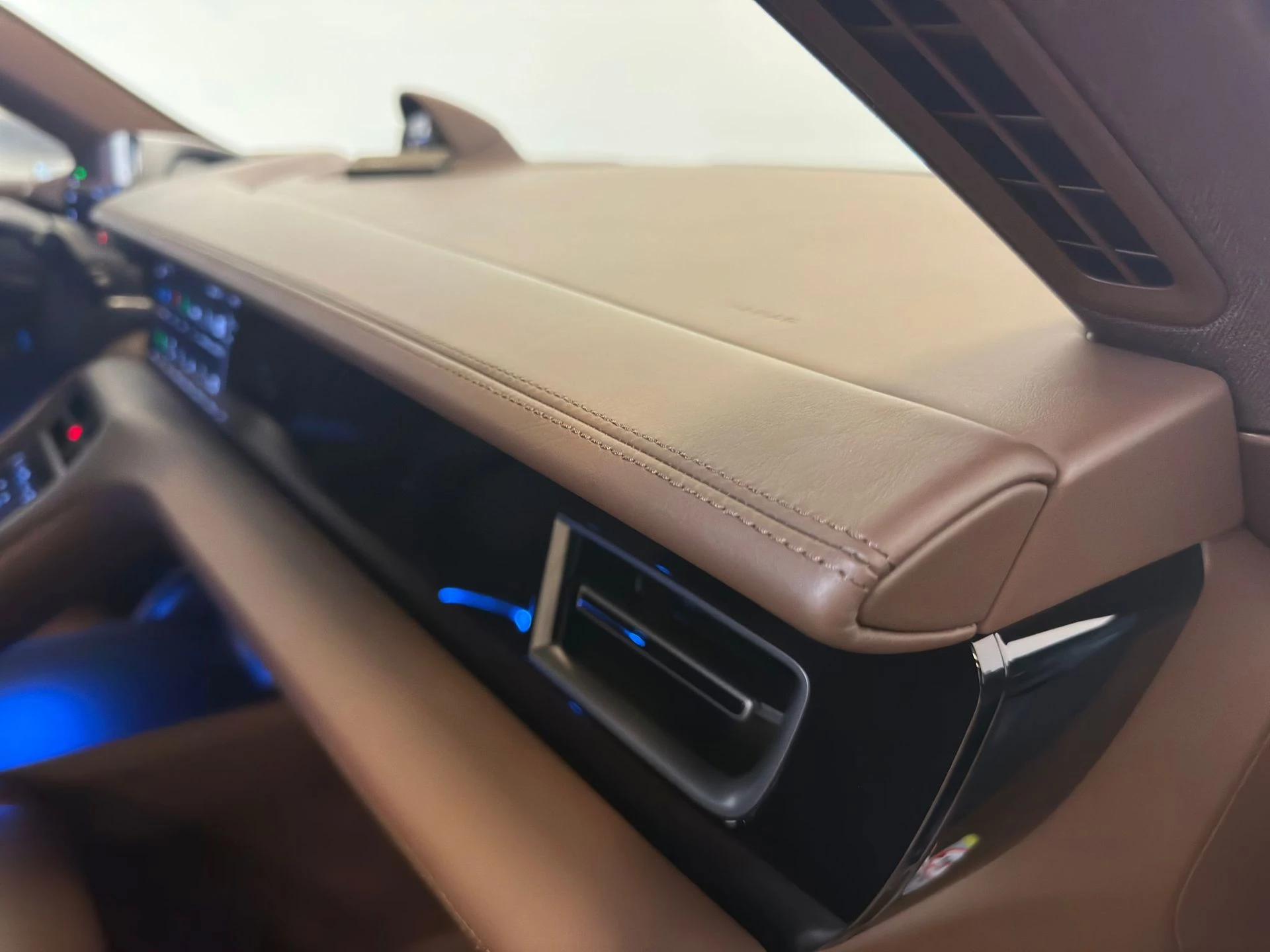 Hoofdafbeelding Porsche Taycan