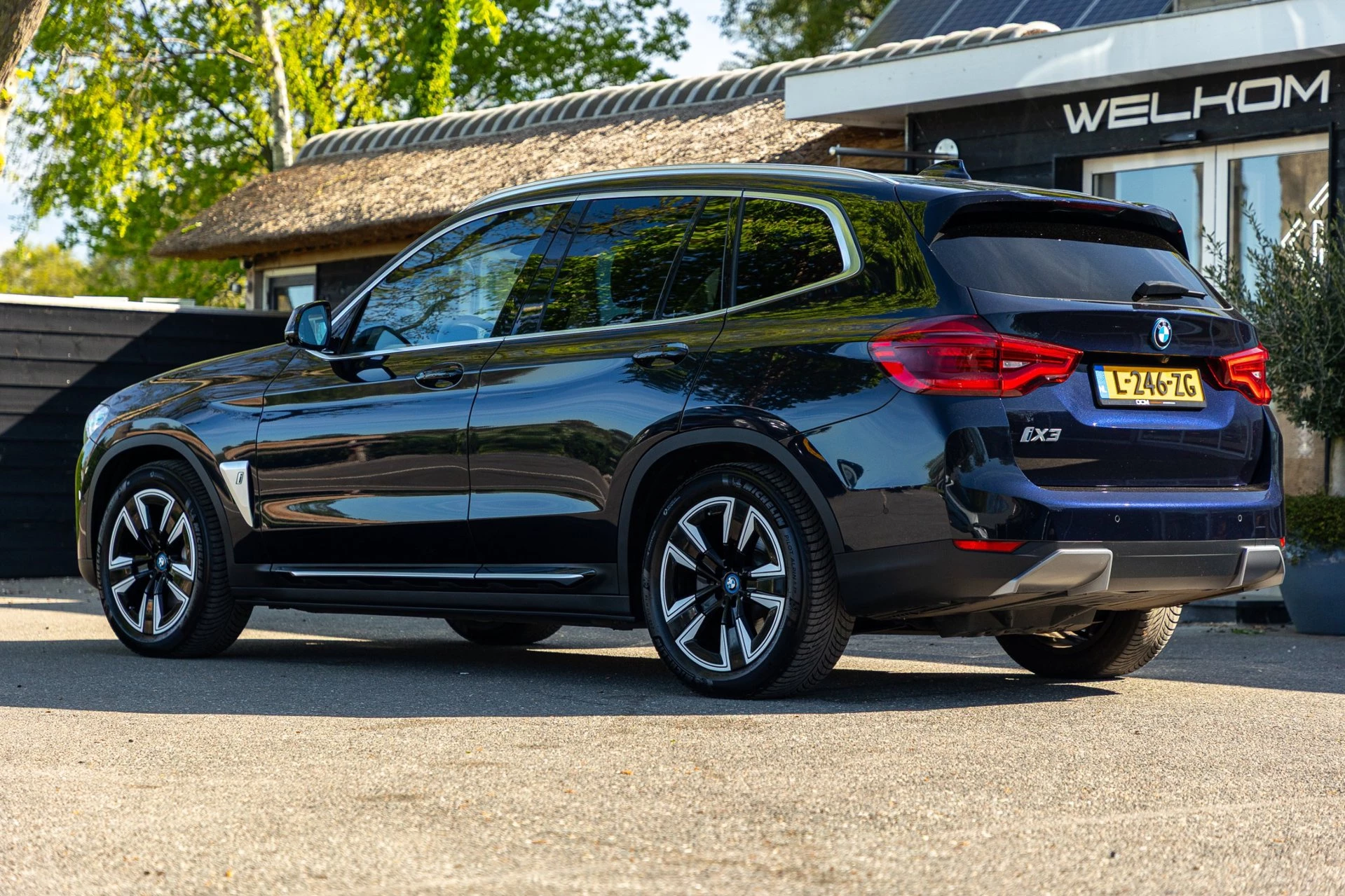 Hoofdafbeelding BMW iX3