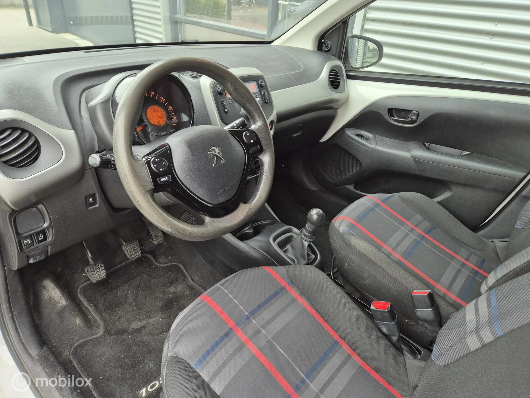 Hoofdafbeelding Peugeot 108