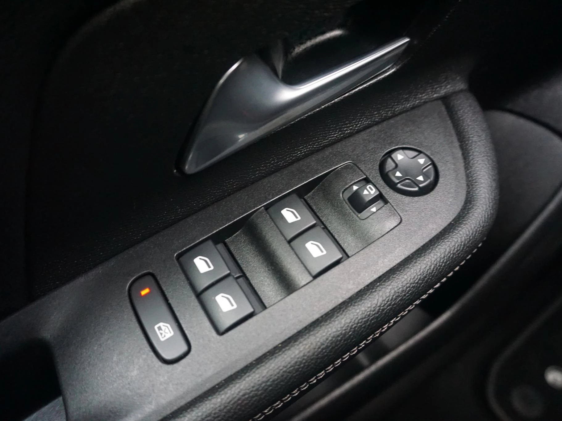 Hoofdafbeelding Opel Mokka-e