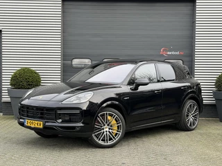 Porsche Cayenne 4.0 Turbo S E-Hybrid 680 PK | Keramische Remmen | Panoramadak | Head-Up Display | 360* Camera | Carbon | Elektrische Trekhaak |