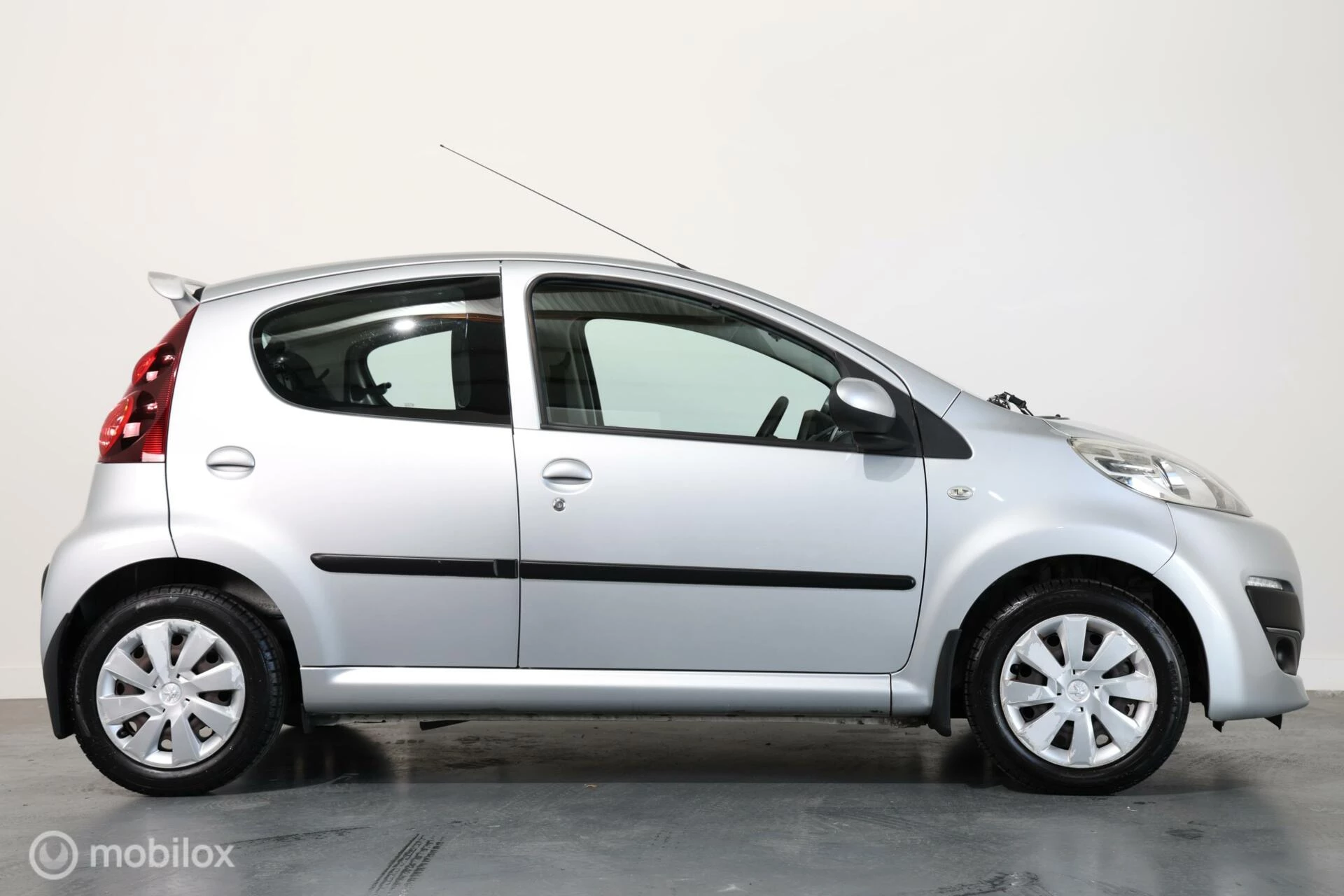 Hoofdafbeelding Peugeot 107