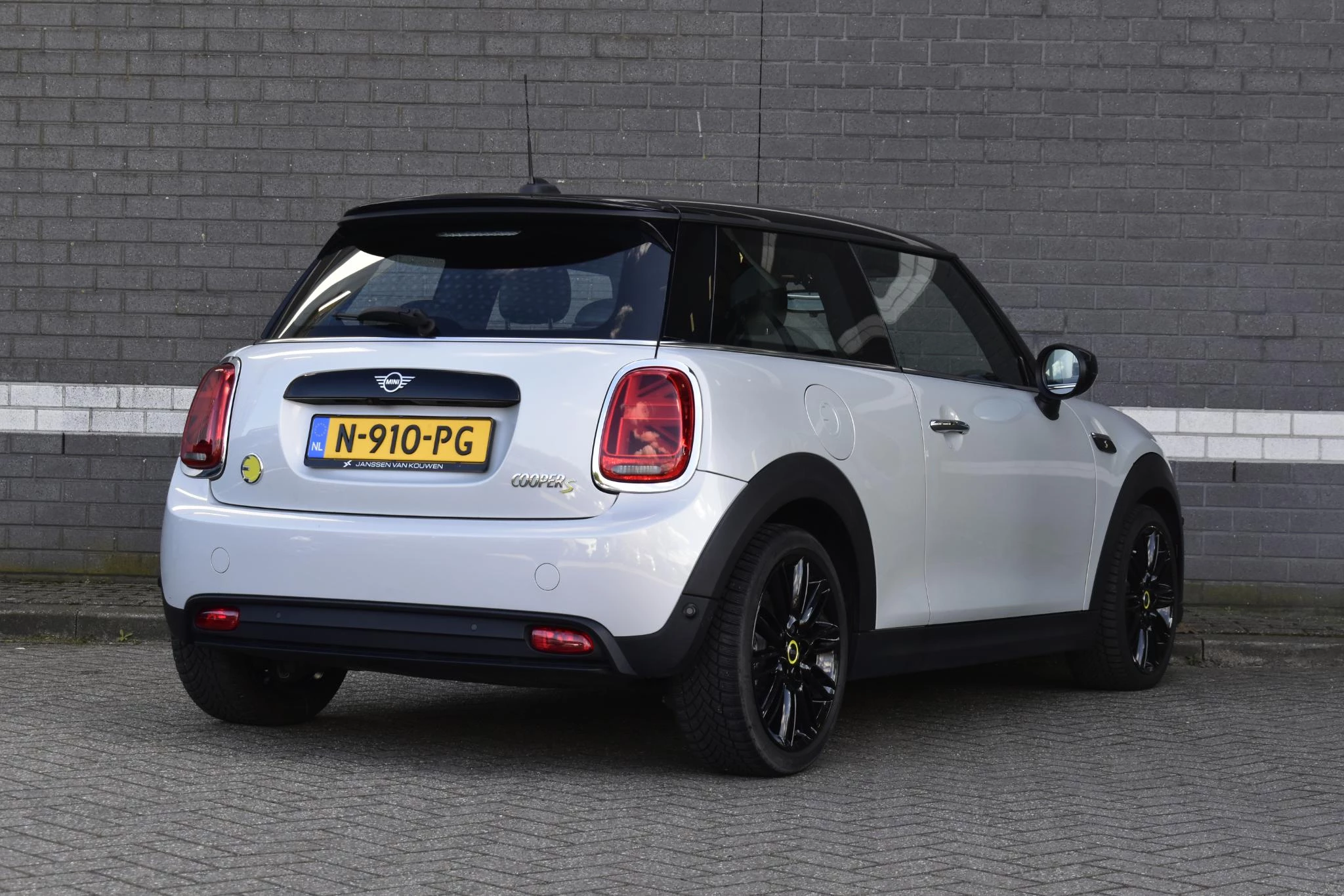Hoofdafbeelding MINI Electric