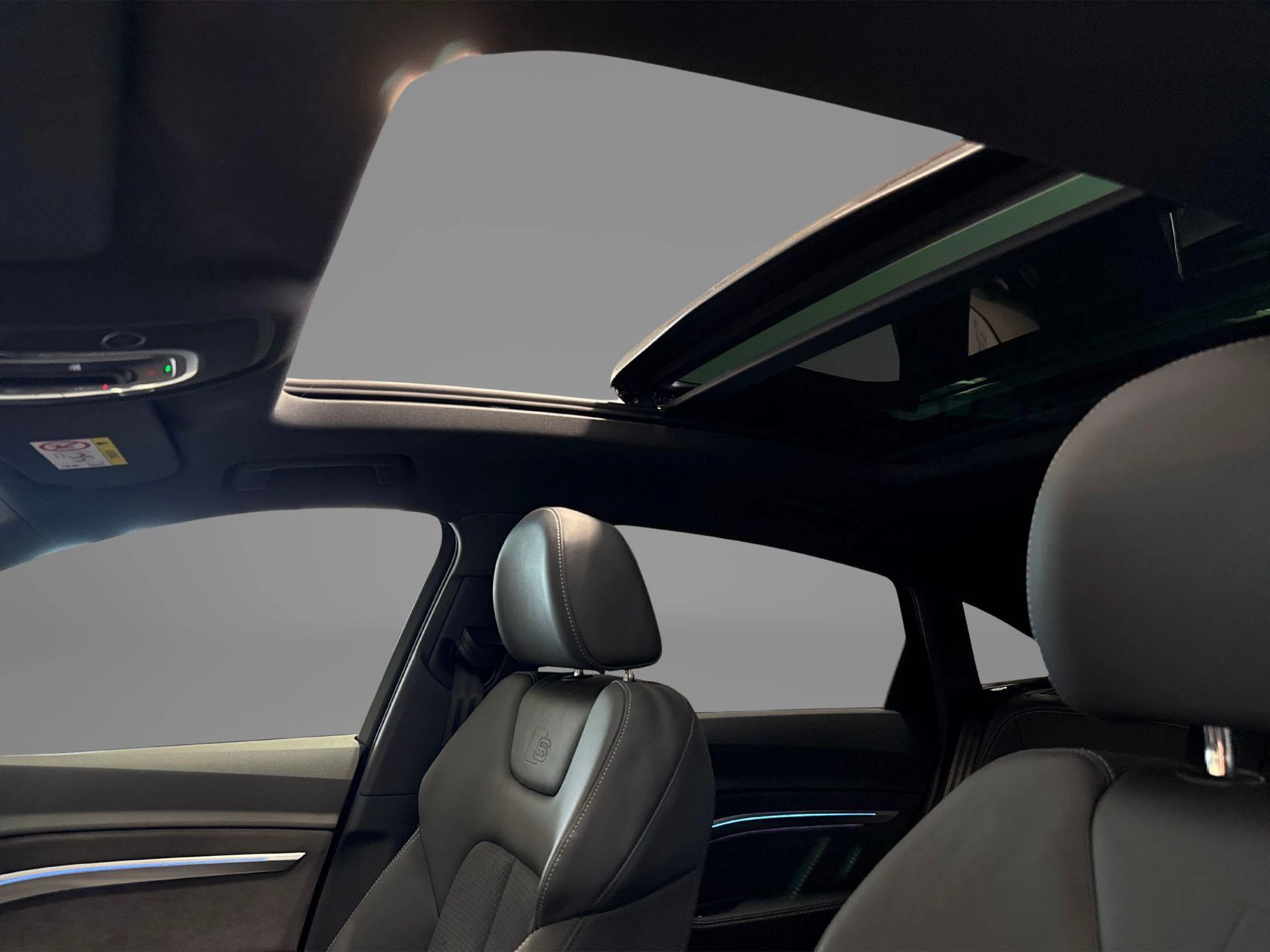 Hoofdafbeelding Audi Q8 Sportback e-tron