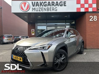 Lexus UX 250h Luxury Line DEALER ONDERHOUDEN!! // FULL LED // ADAPTIVE CRUISE // KEYLESS // NAVI // CAMERA // STOEL + STUURWIELVERWARMING // TREKHAAK!!