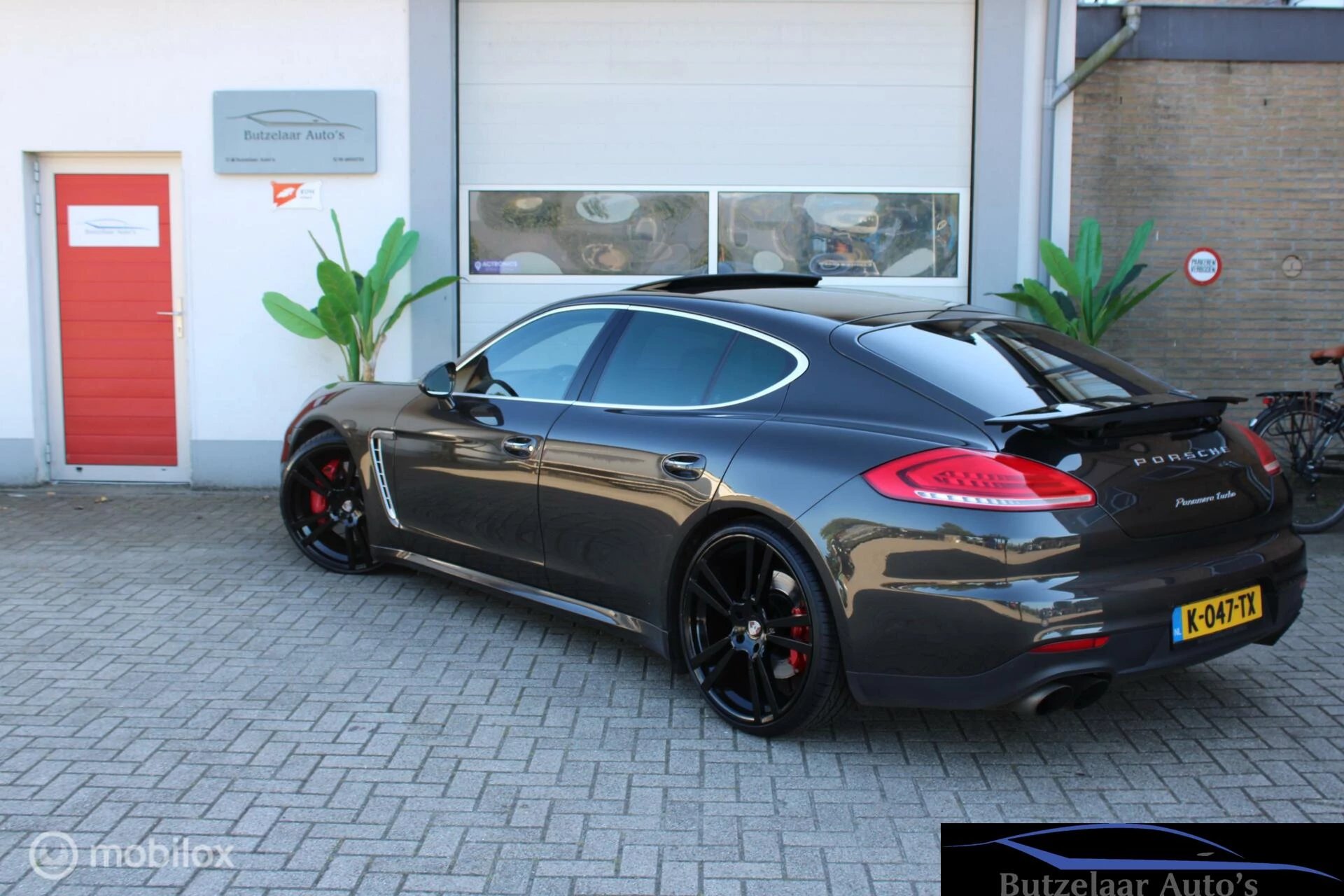 Hoofdafbeelding Porsche Panamera