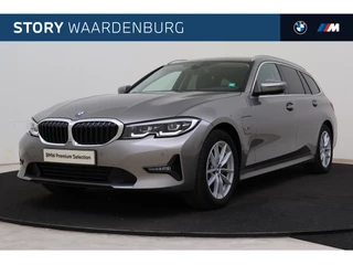 BMW 3 Serie Touring 320e High Executive Automaat / Trekhaak / Sportstoelen / Comfort Access / Achteruitrijcamera / Cruise Control / Stoelverwarming