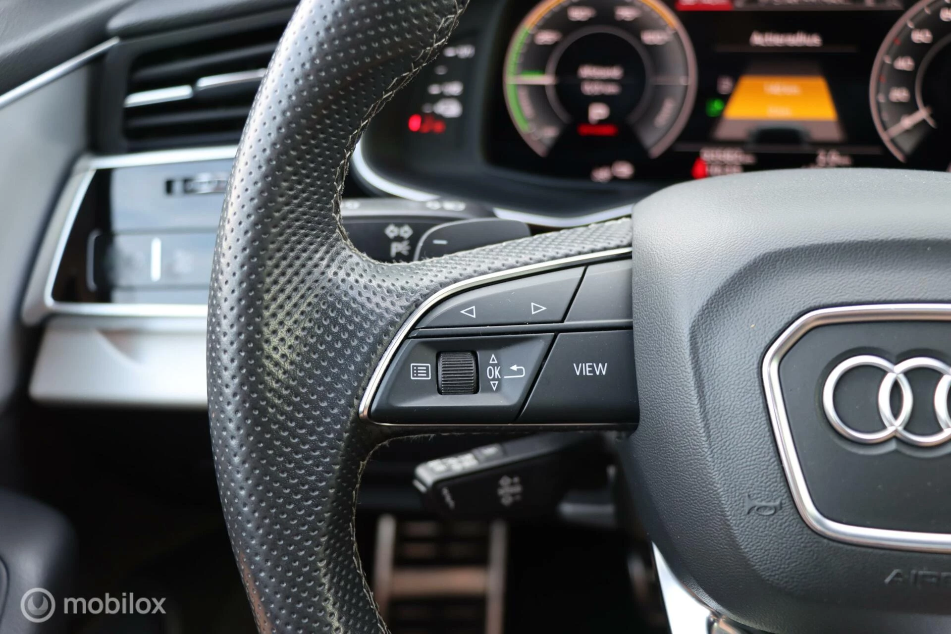 Hoofdafbeelding Audi Q8