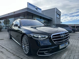 Hoofdafbeelding Mercedes-Benz S-Klasse Mercedes-Benz S-Klasse 580 e Lang AMG Line Distronic|HUD|Burmester|Chauffeur-pakket|Pano