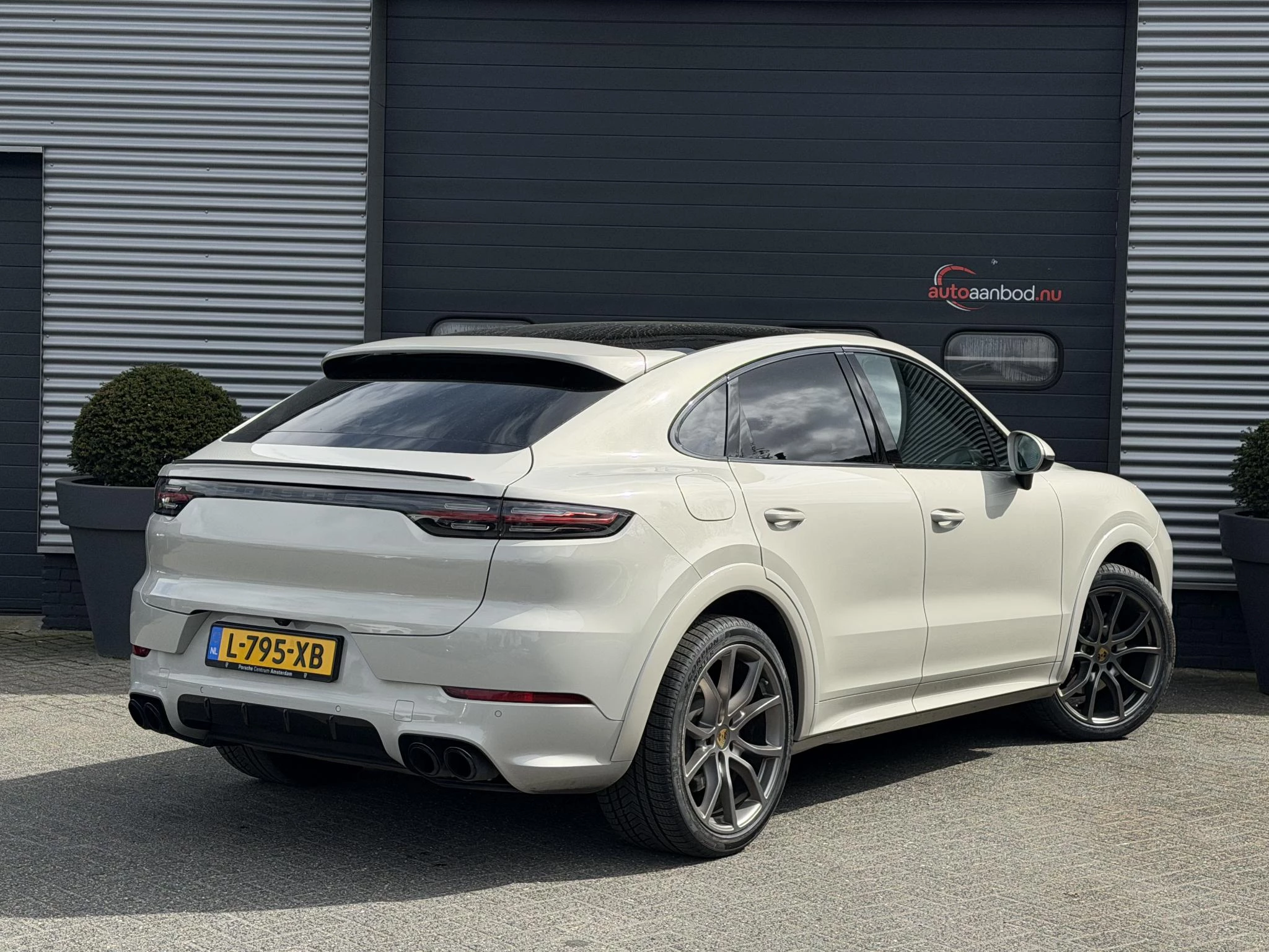 Hoofdafbeelding Porsche Cayenne
