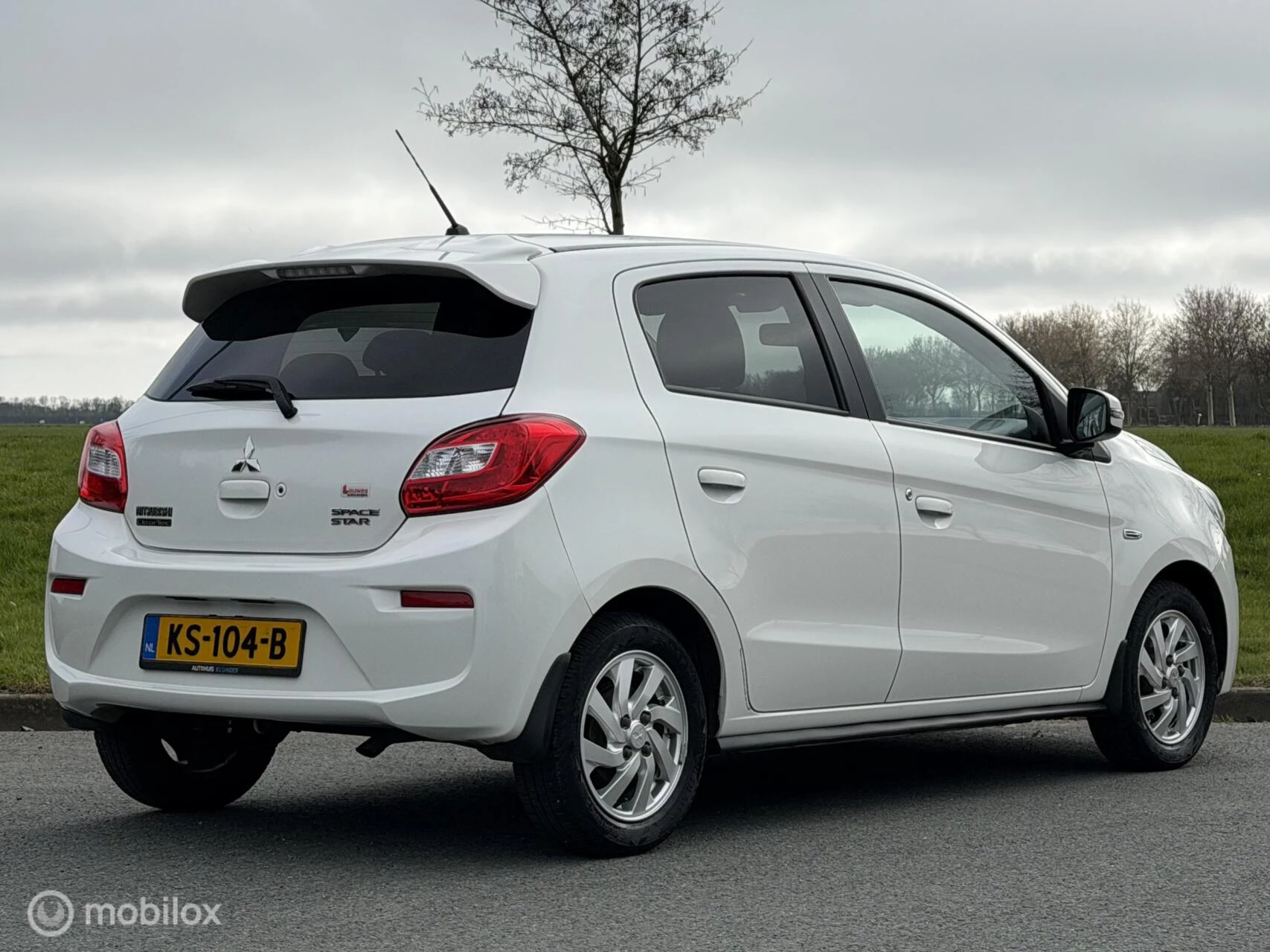 Hoofdafbeelding Mitsubishi Space Star