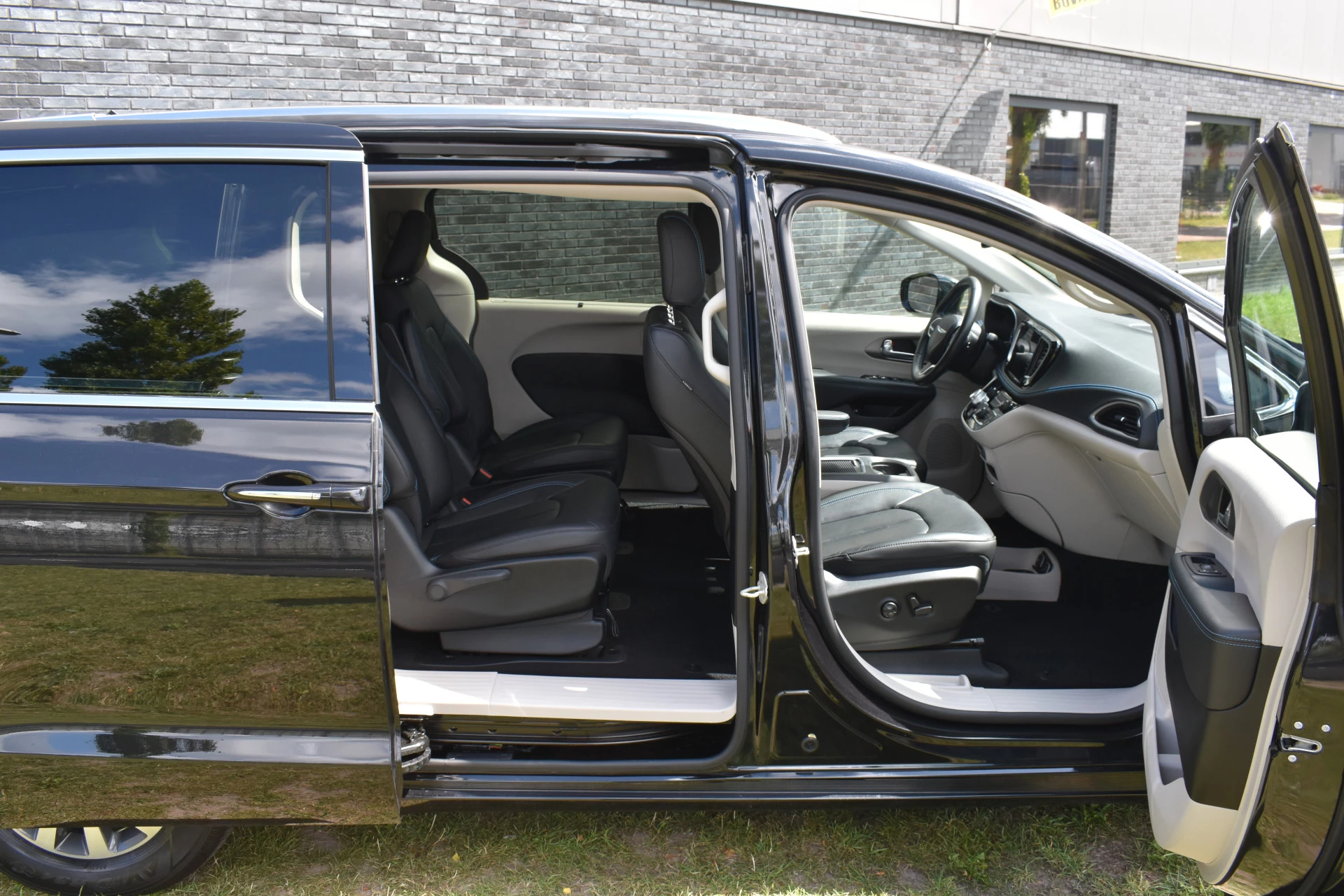 Hoofdafbeelding Chrysler Pacifica