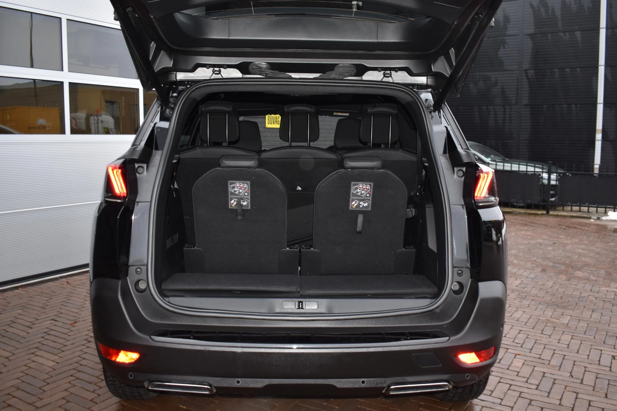 Hoofdafbeelding Peugeot 5008